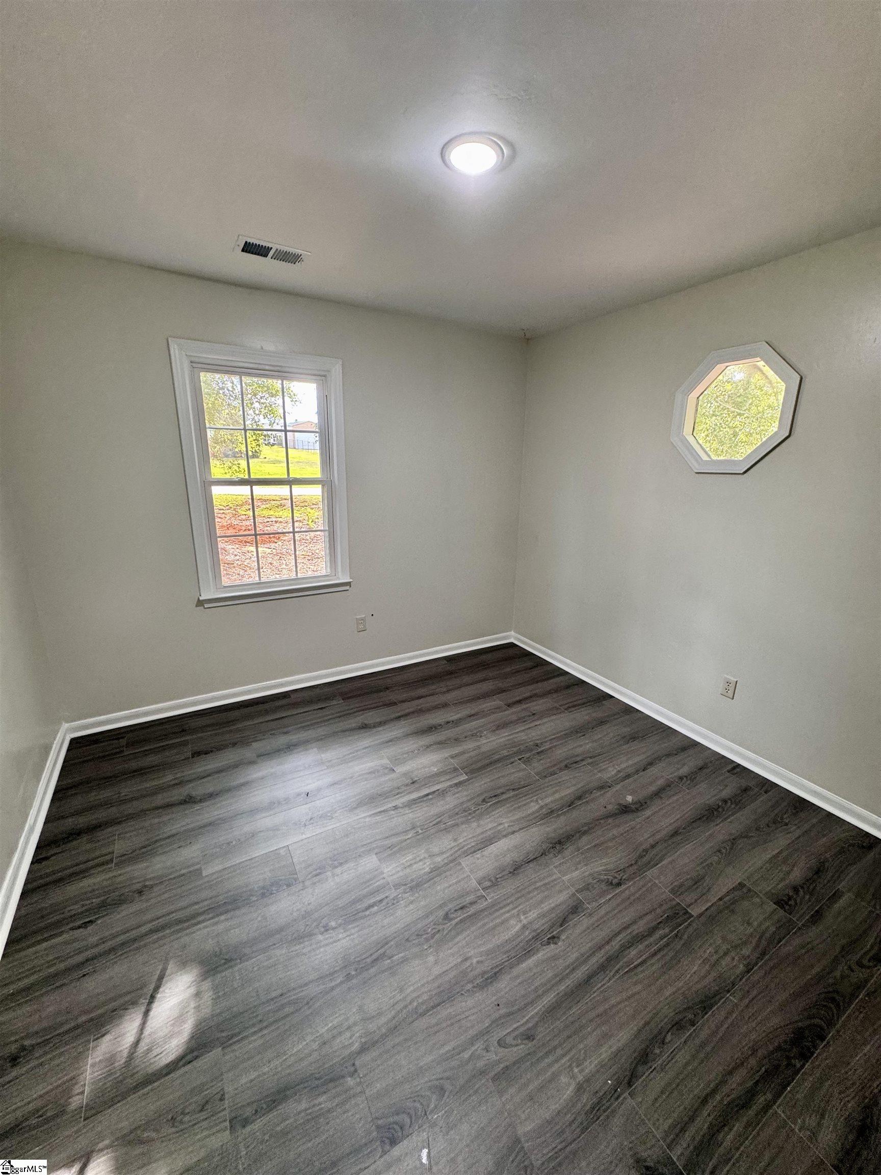 307 Westminster Avenue Property Photo 24