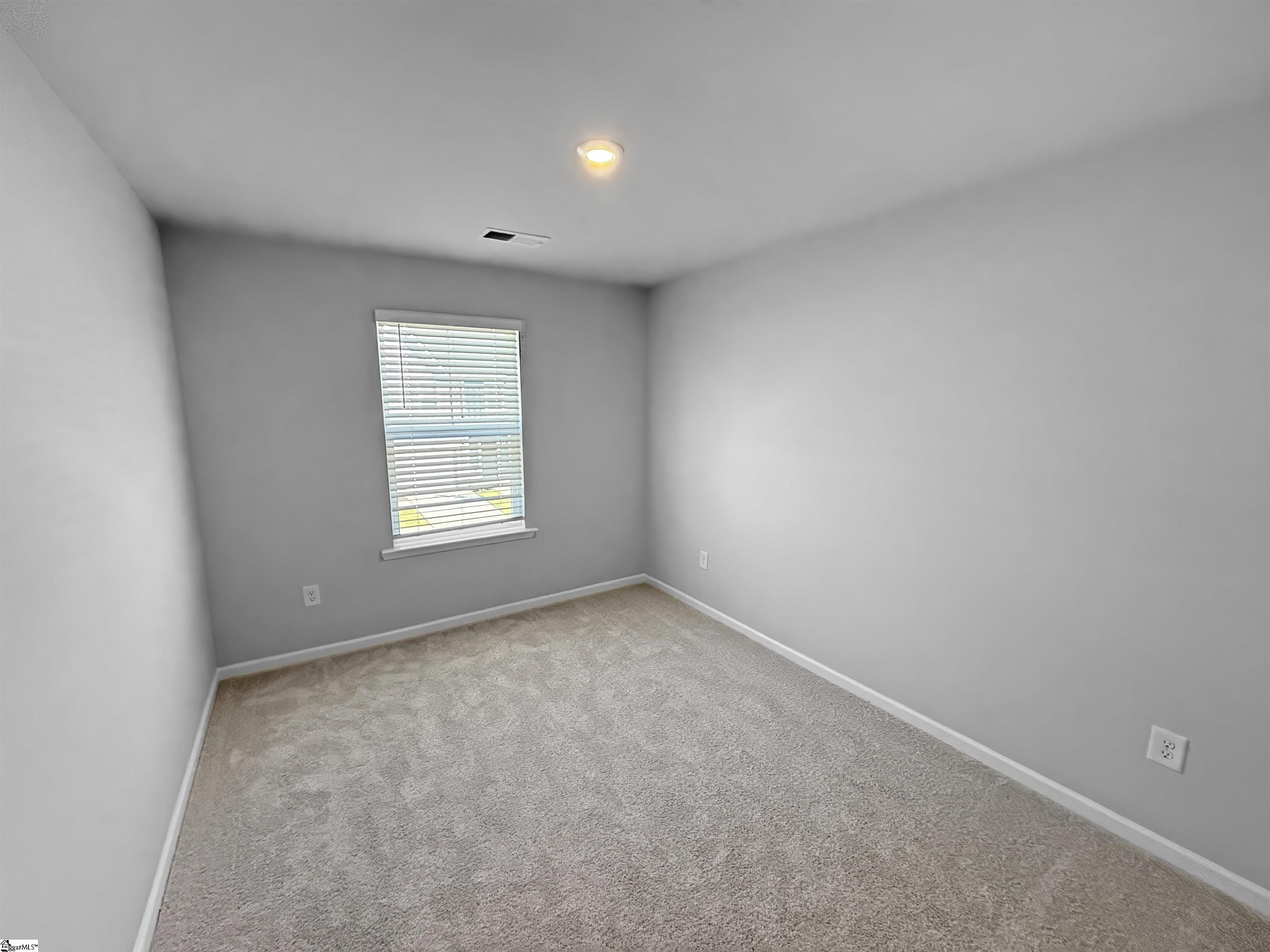 1605649 Property Photo 6