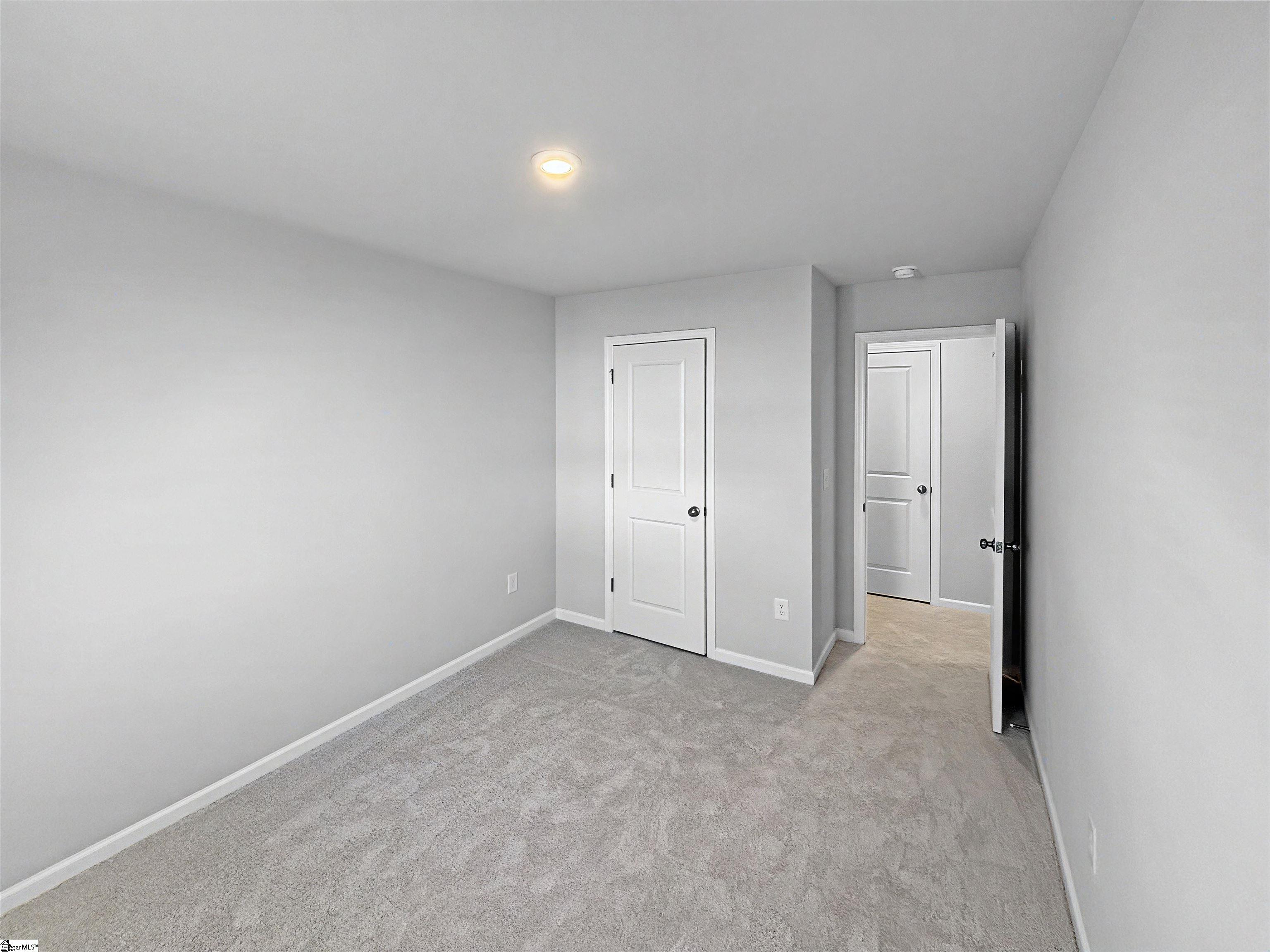 1605649 Property Photo 7
