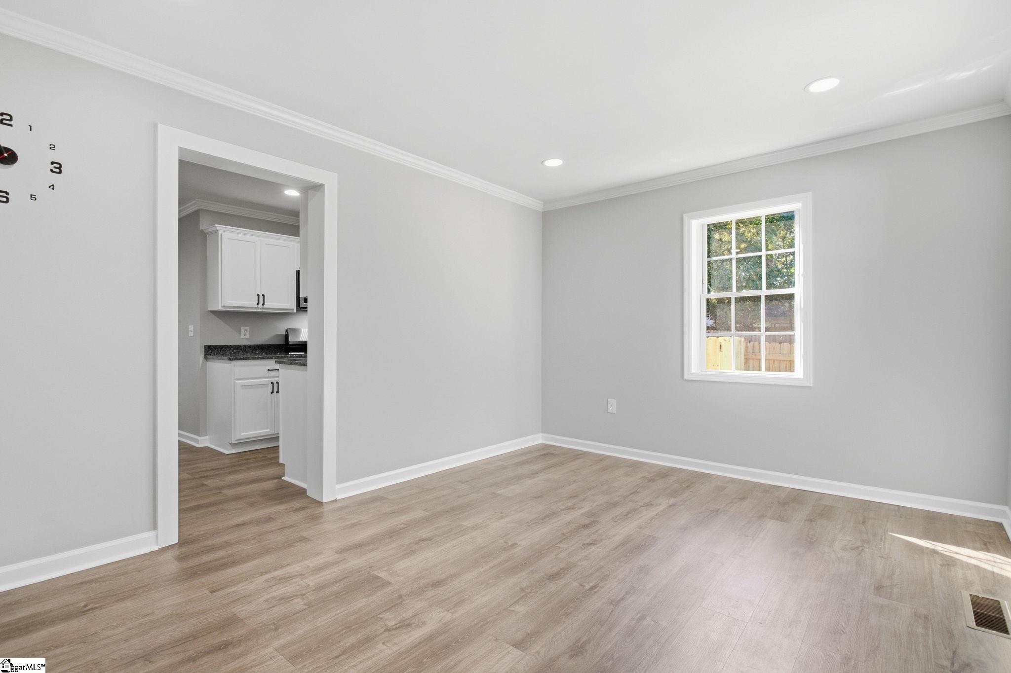 401 Fair Street Property Photo 6