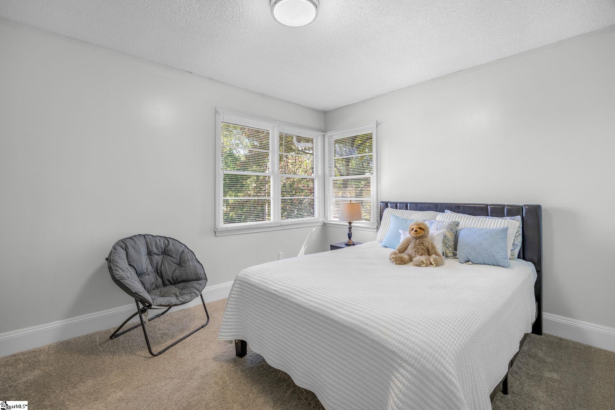 200 Pine Street Property Photo 25