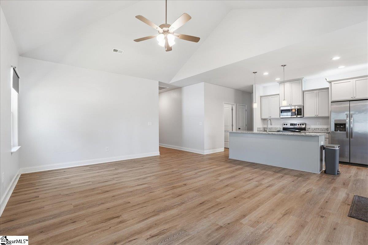 411 Hillside Drive Property Photo 11