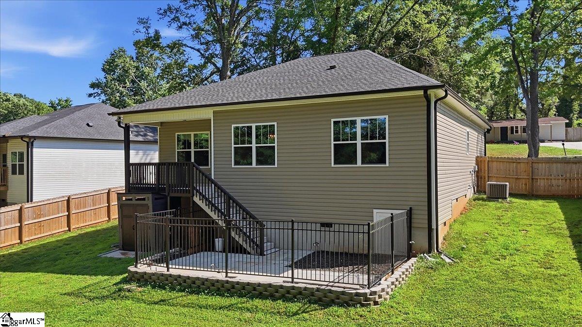 411 Hillside Drive Property Photo 39