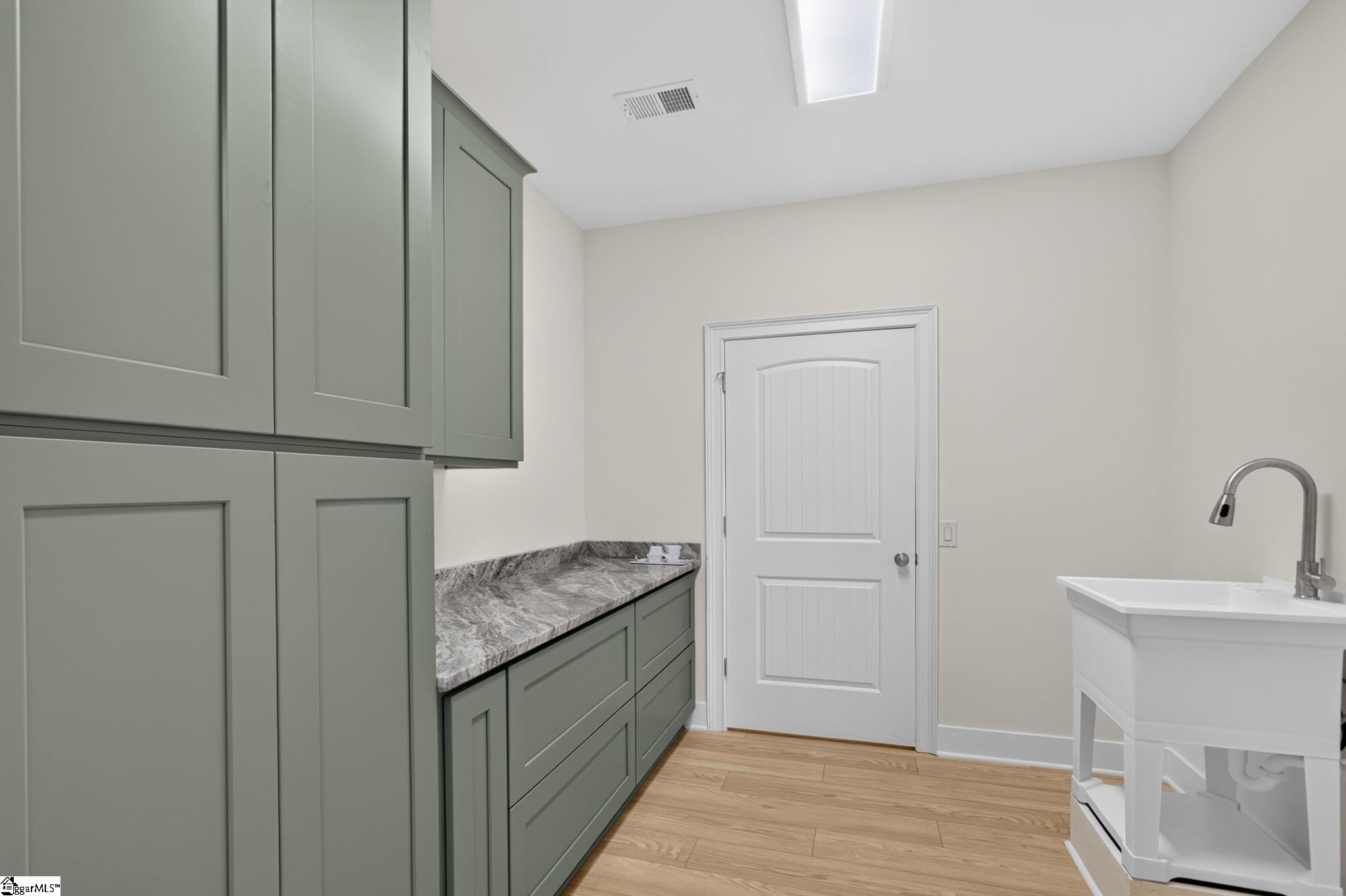 406 Casey Road Property Photo 16