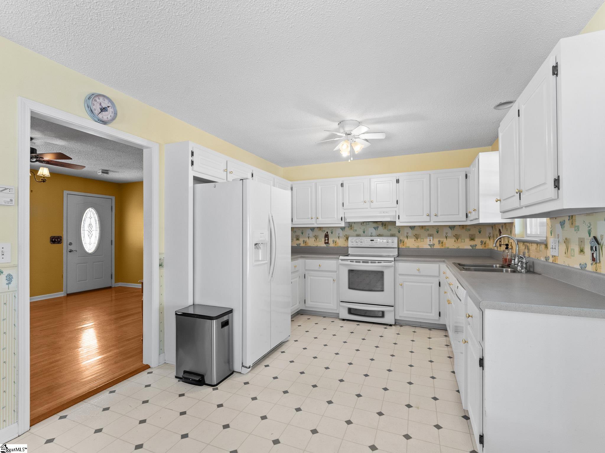 119 Mockingbird Lane Property Photo 14