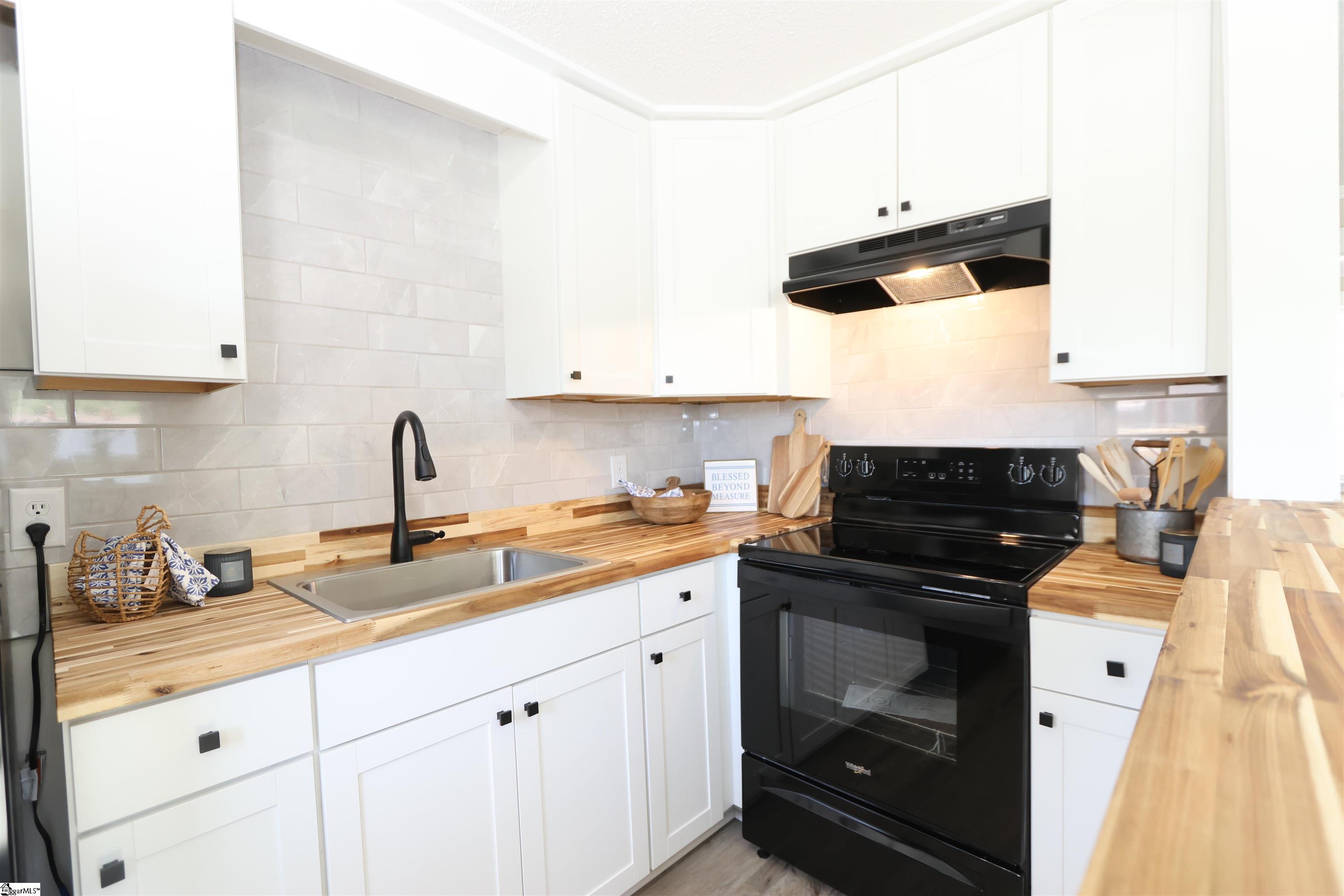 48 Blackstock Road Property Photo 38
