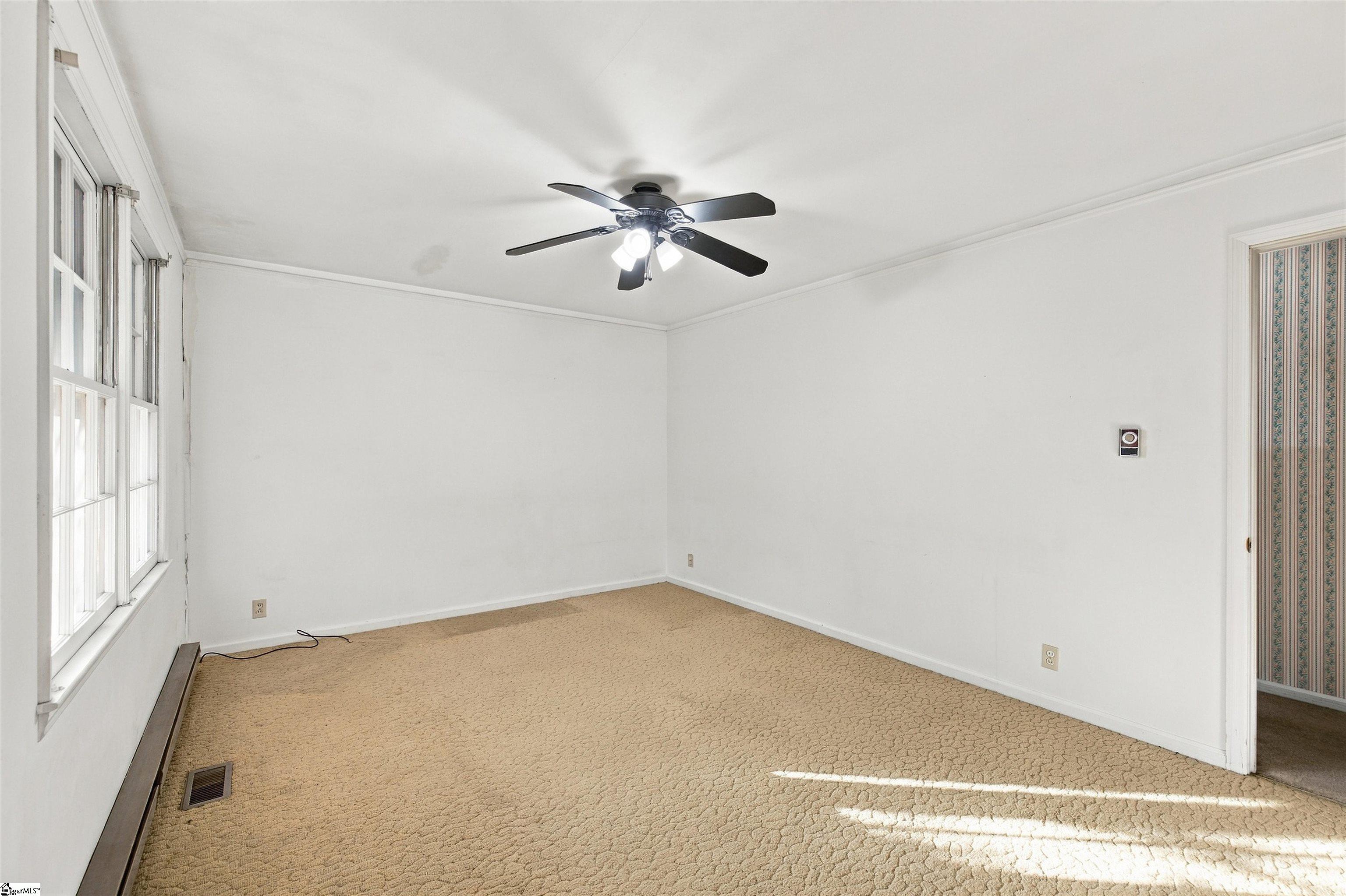 404 Forest Hills Drive Property Photo 10