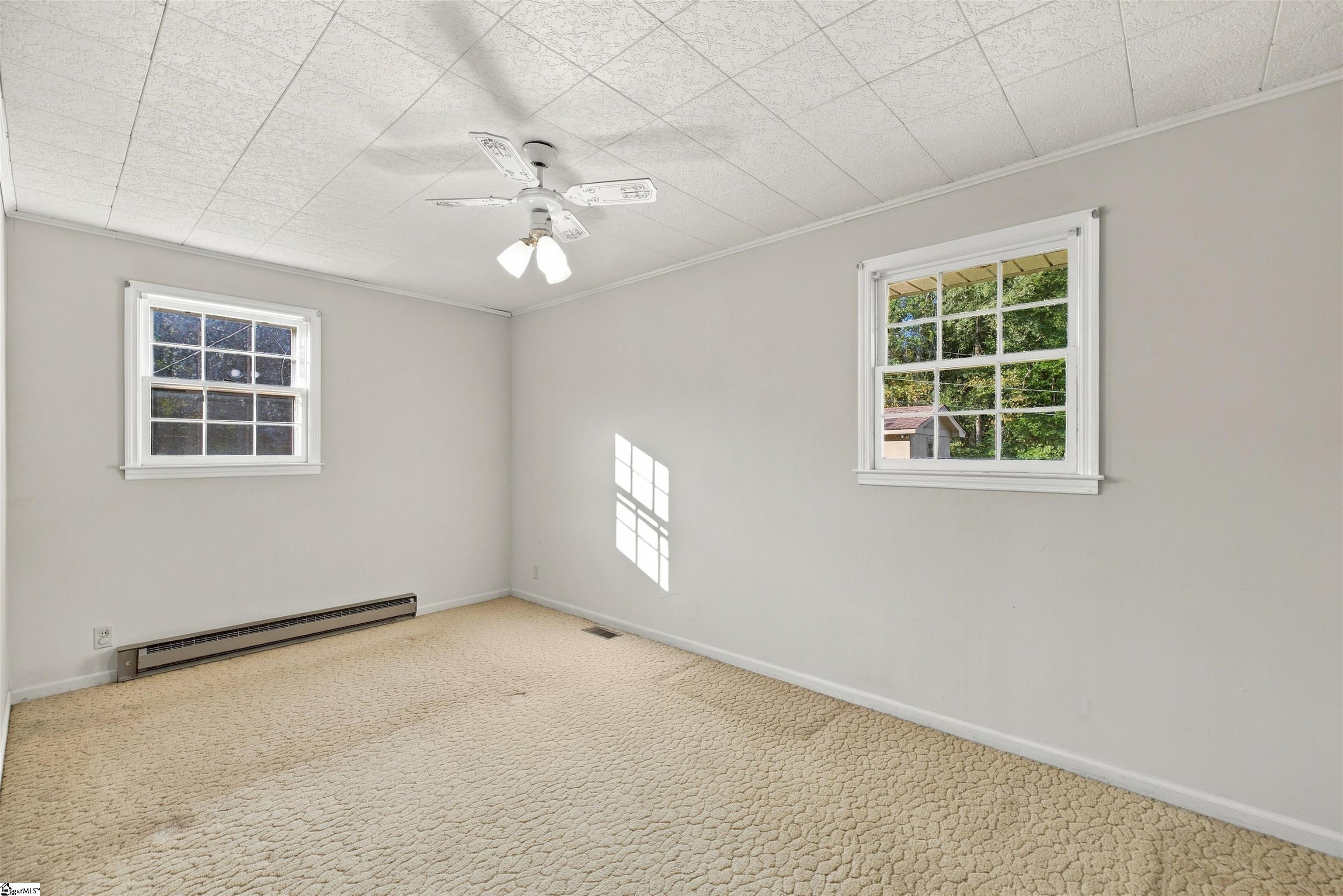 404 Forest Hills Drive Property Photo 13