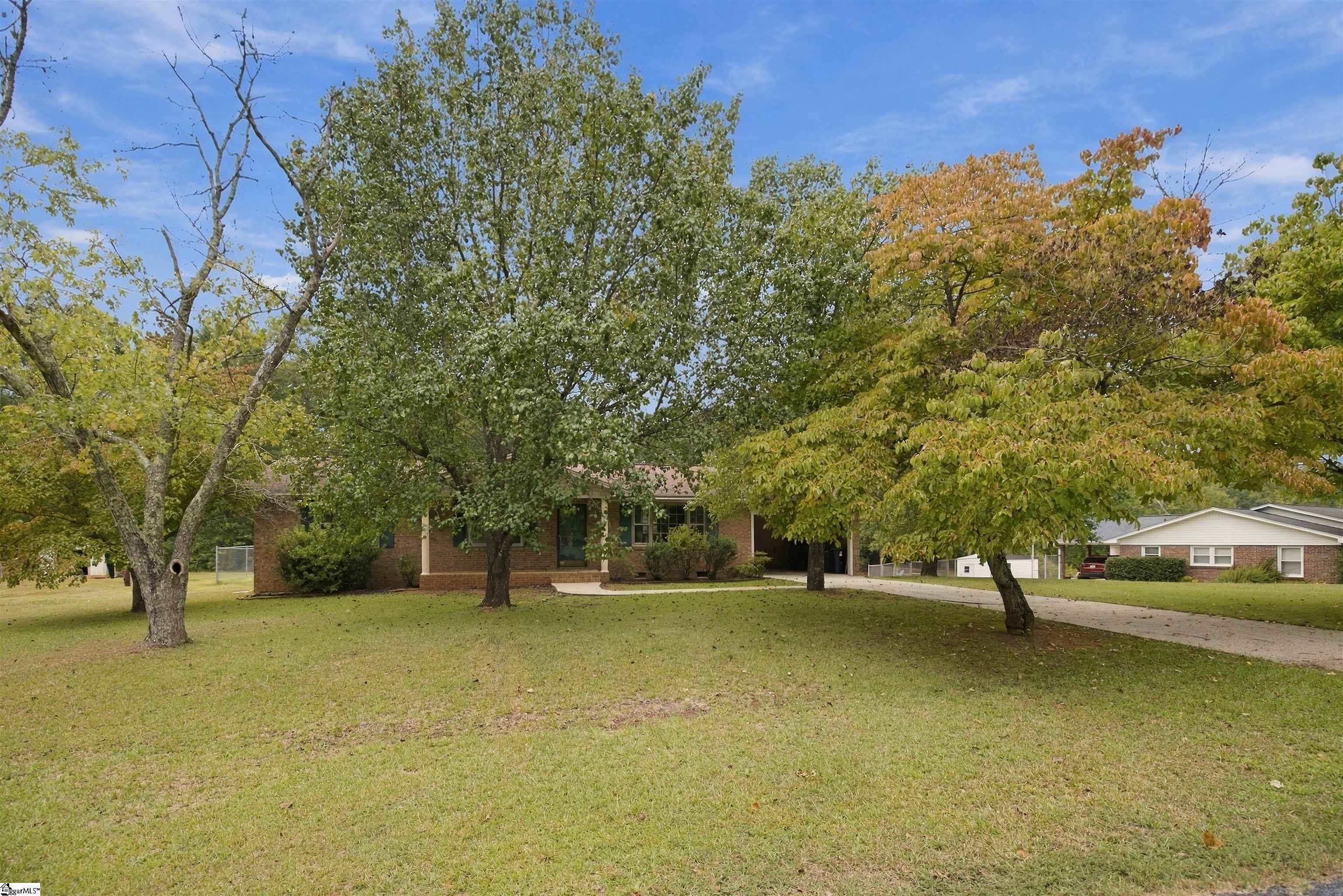 404 Forest Hills Drive Property Photo 23