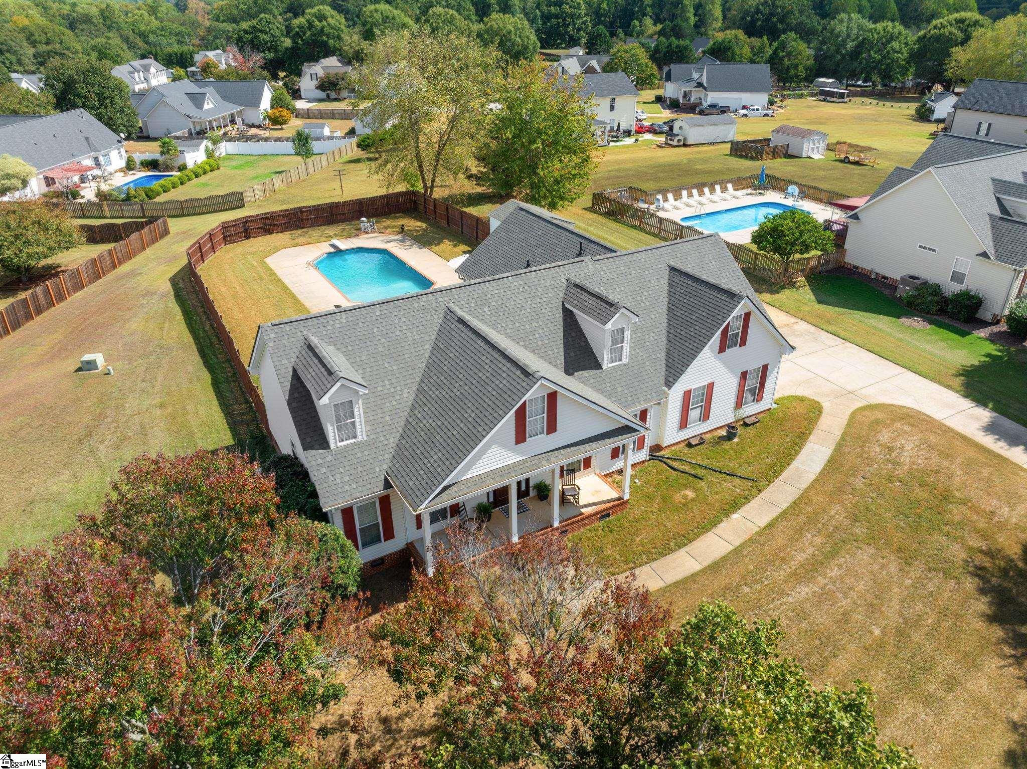 208 Legacy Farm Drive Property Photo 2
