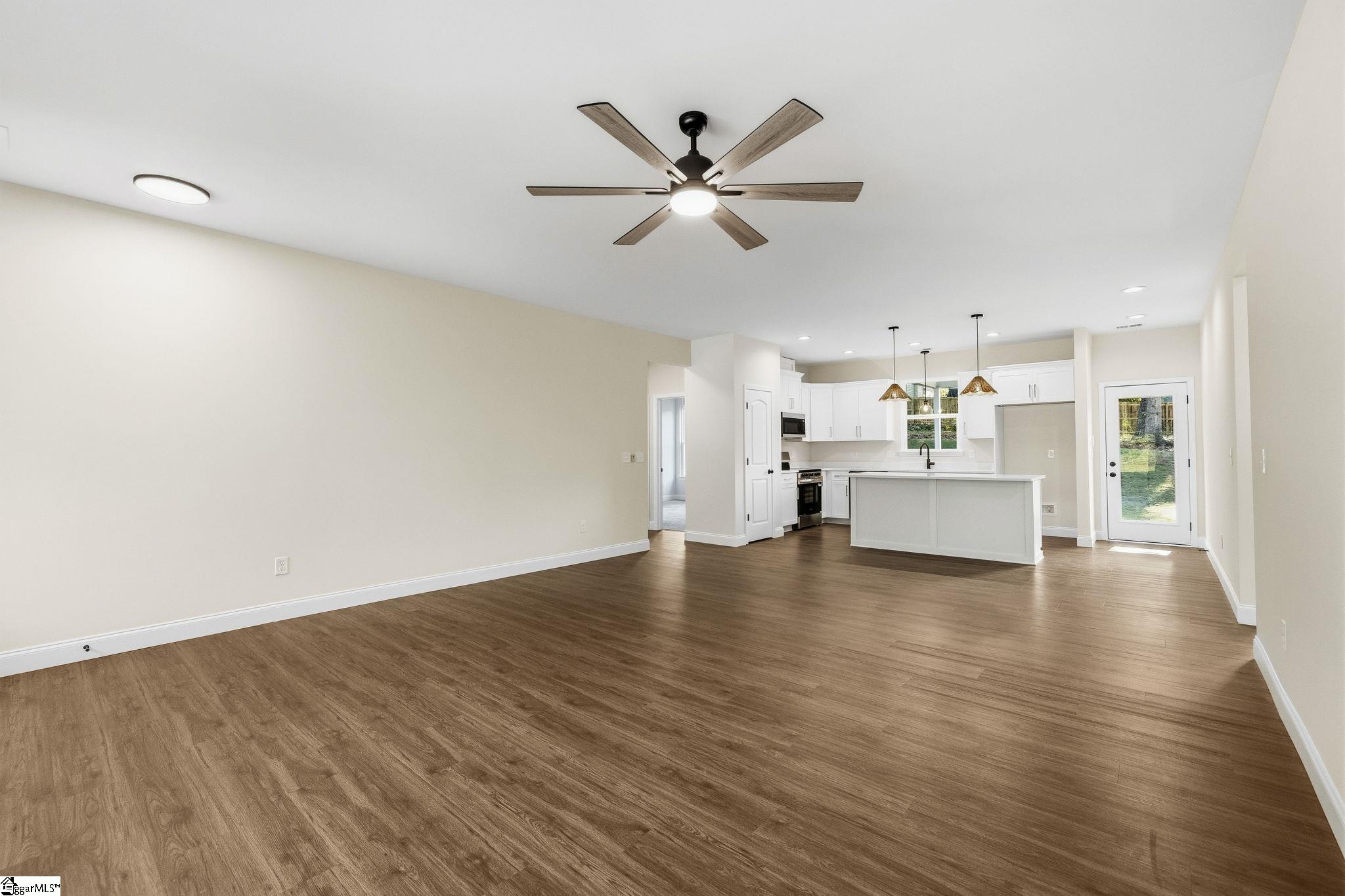 264 River Street Property Photo 7