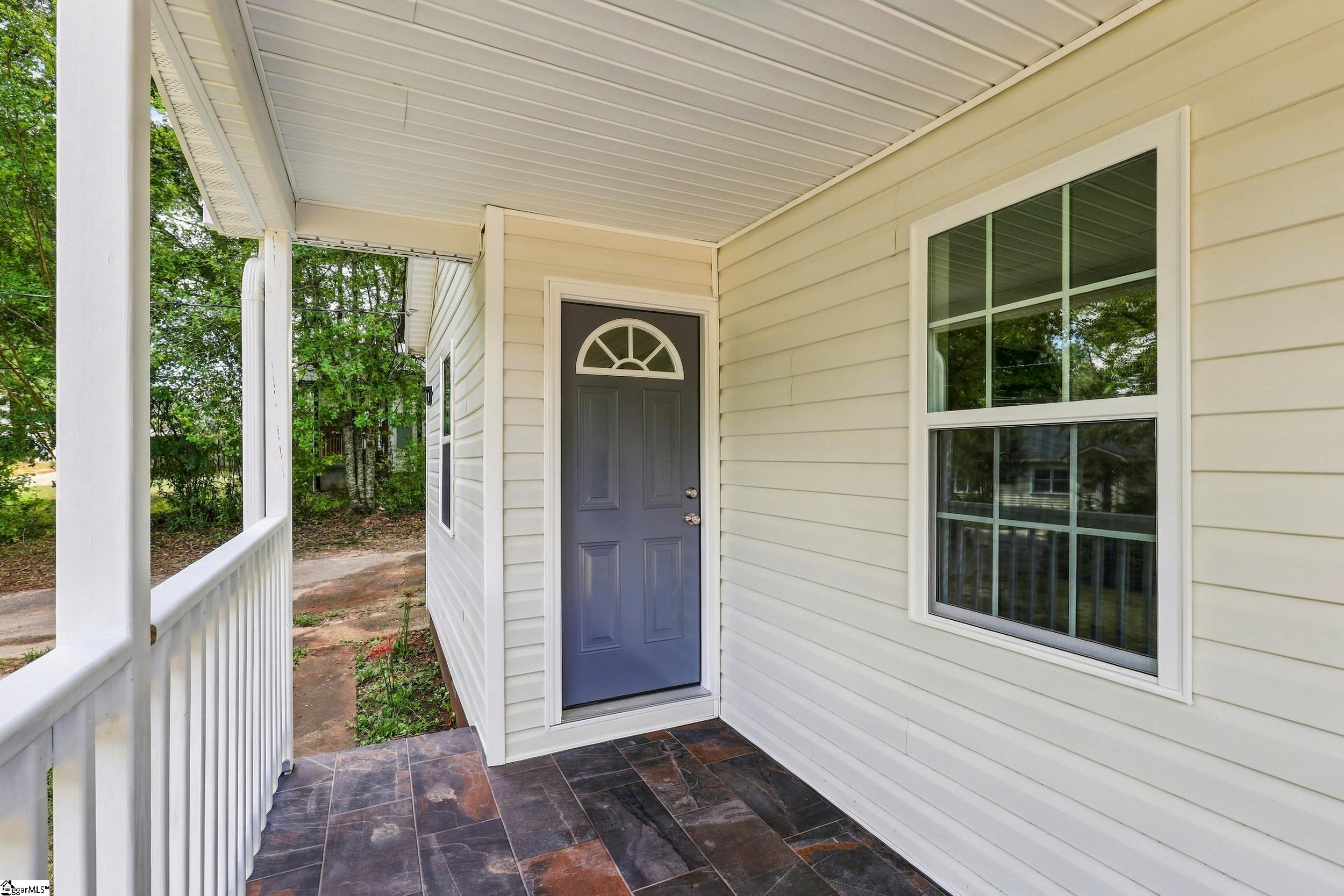 140 Simpson Avenue Property Photo 2