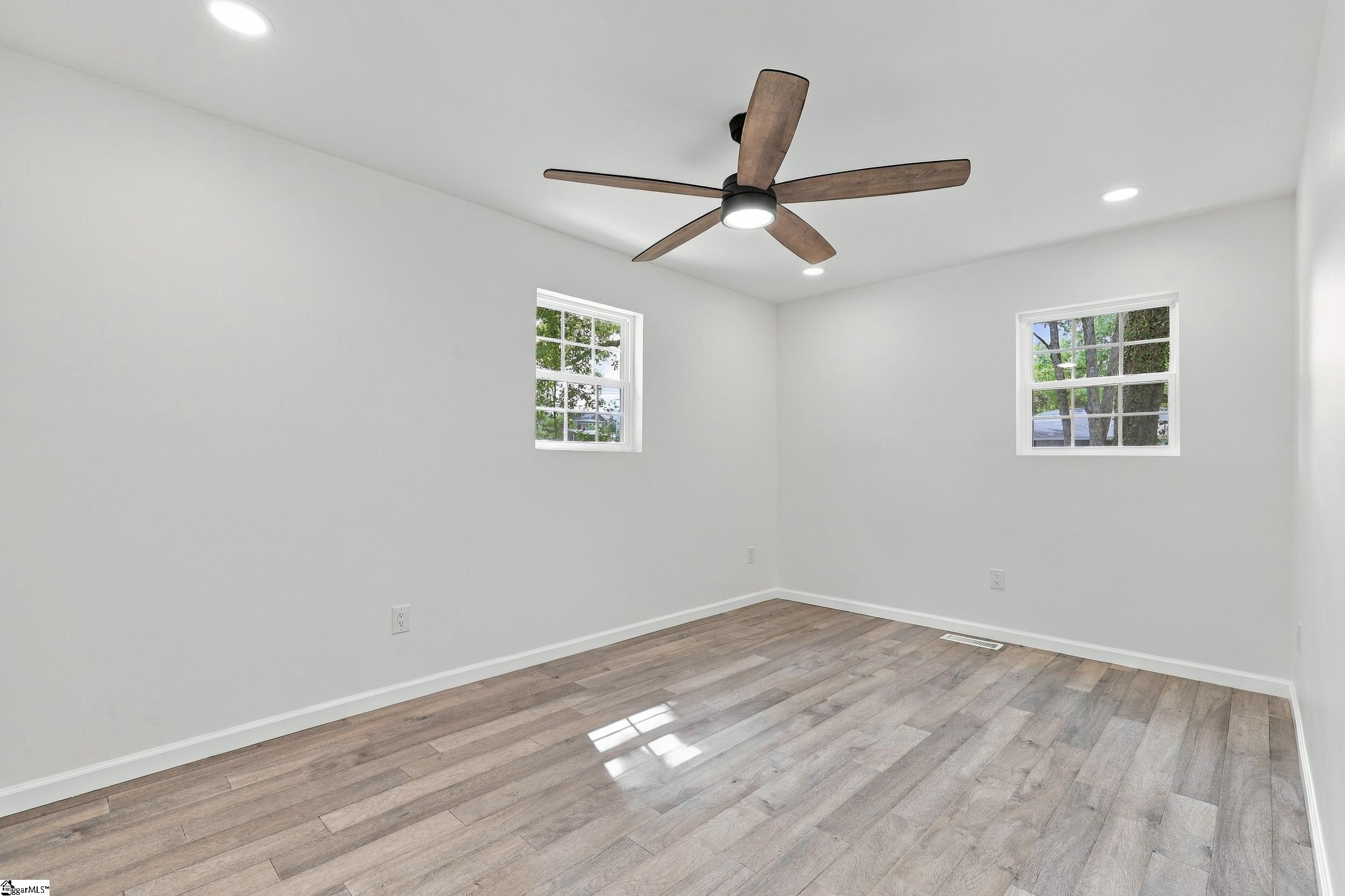 140 Simpson Avenue Property Photo 16