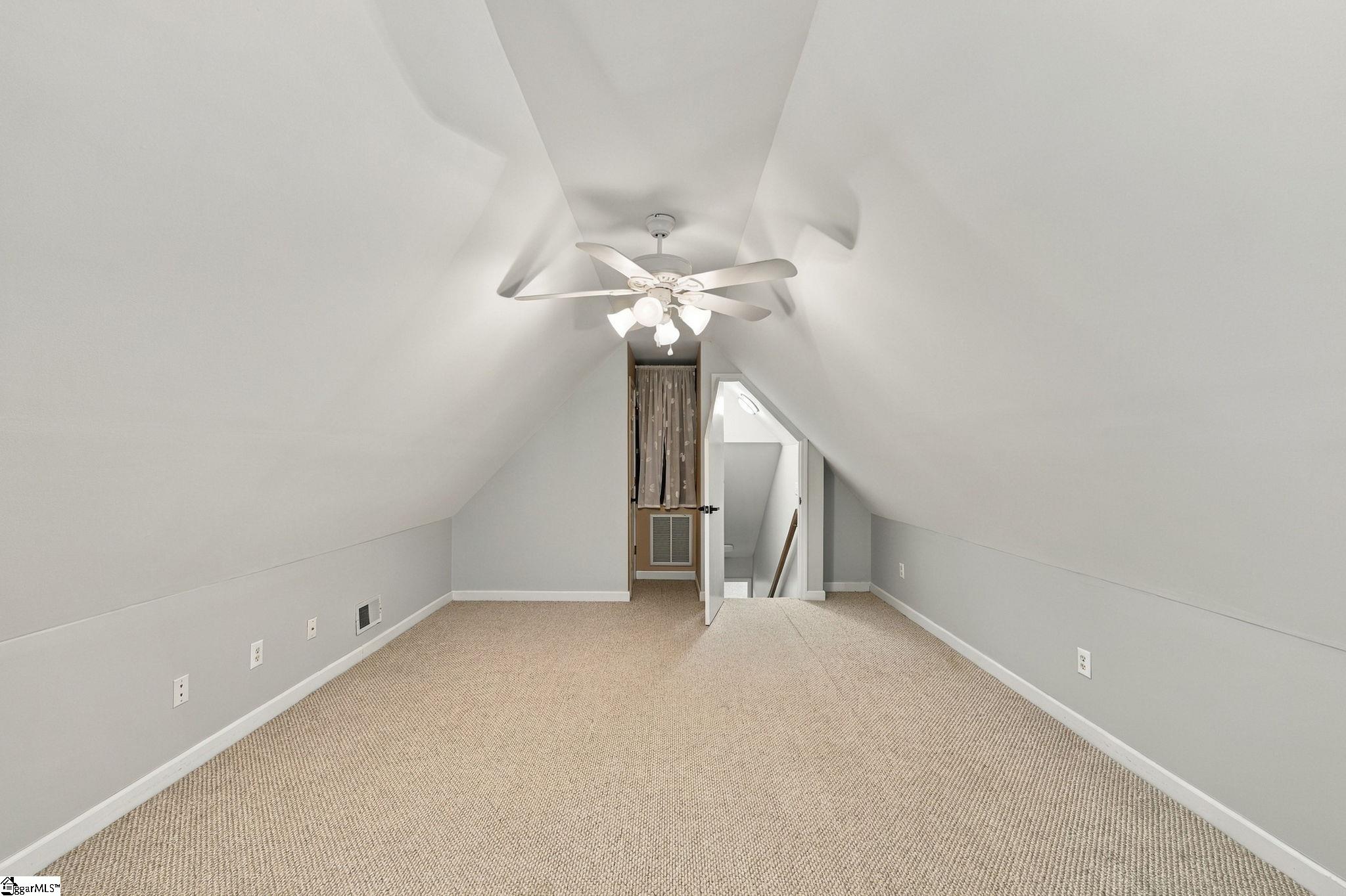 255 Wood River Way Property Photo 37