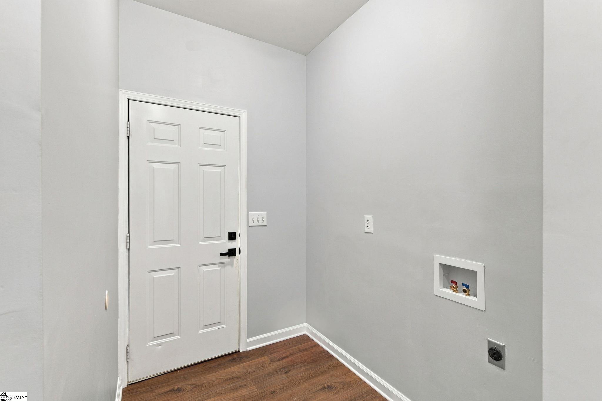 255 Wood River Way Property Photo 38