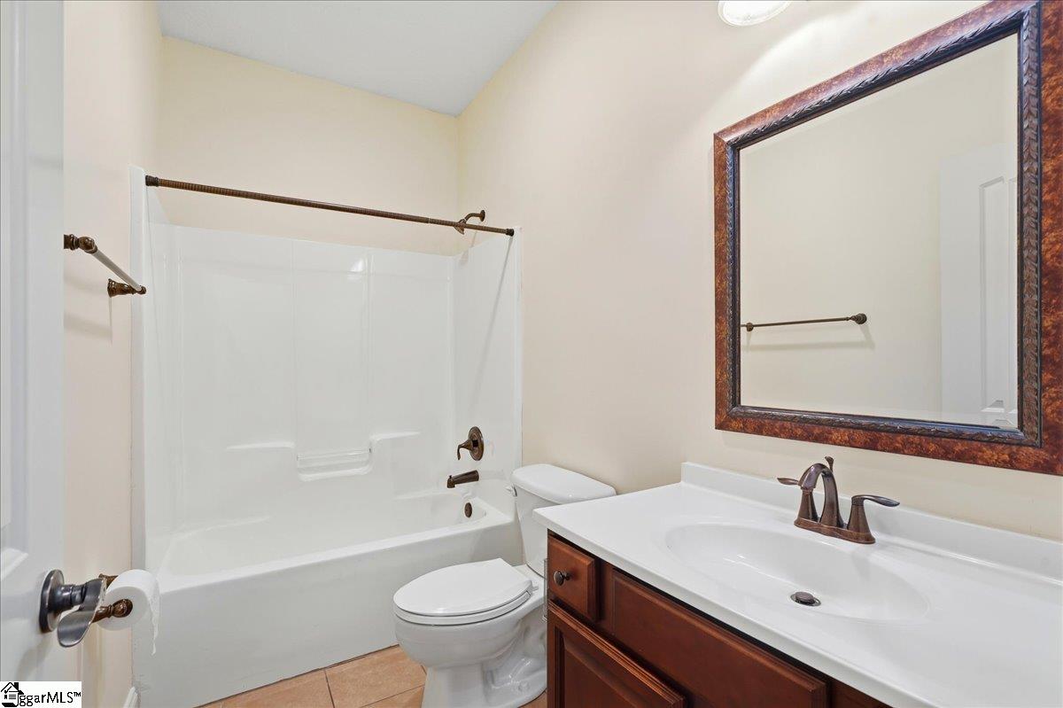 101 C And S Drive Property Photo 16