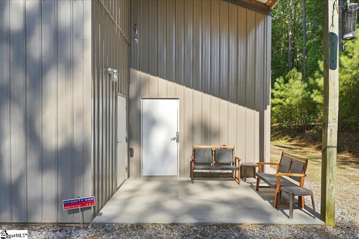 101 C And S Drive Property Photo 31