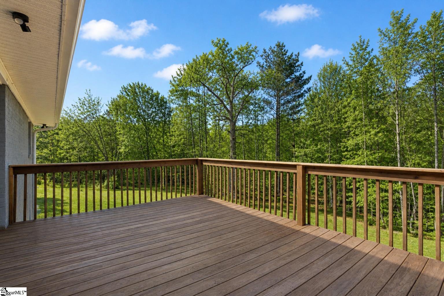 115 Pinetree Lane Property Photo 32