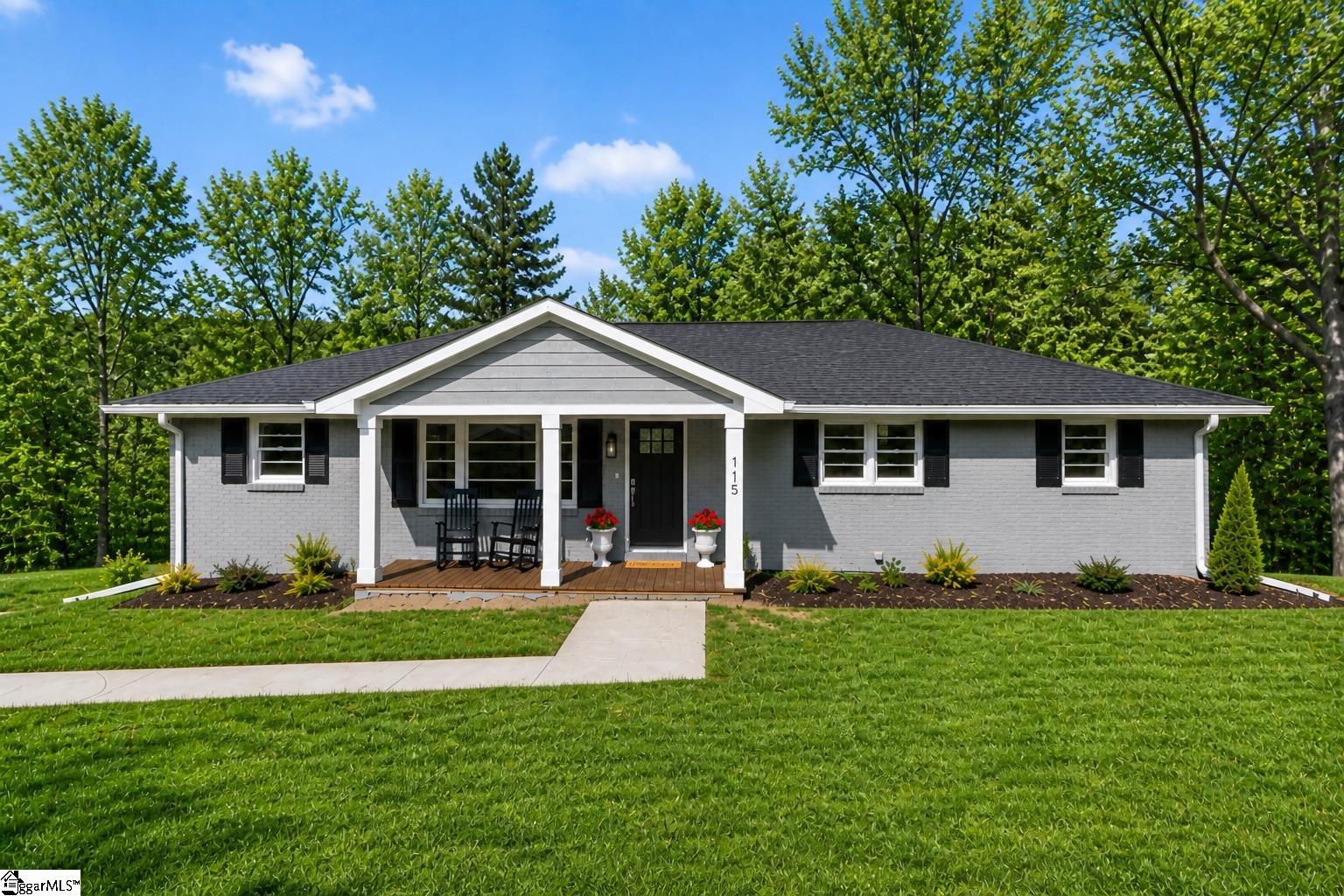 115 Pinetree Lane Property Photo 39