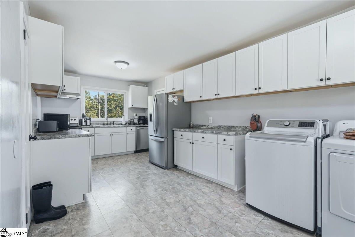 130 Overbrook Court Property Photo 8