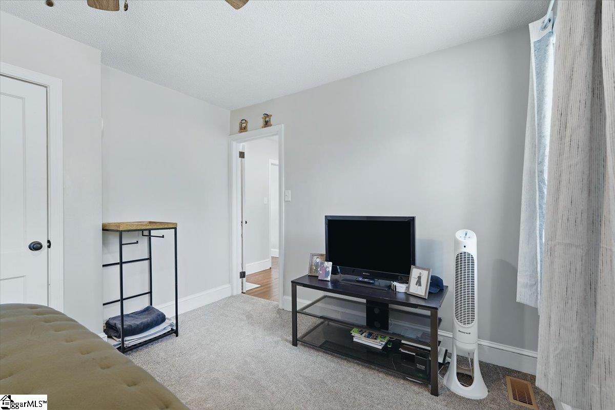130 Overbrook Court Property Photo 10