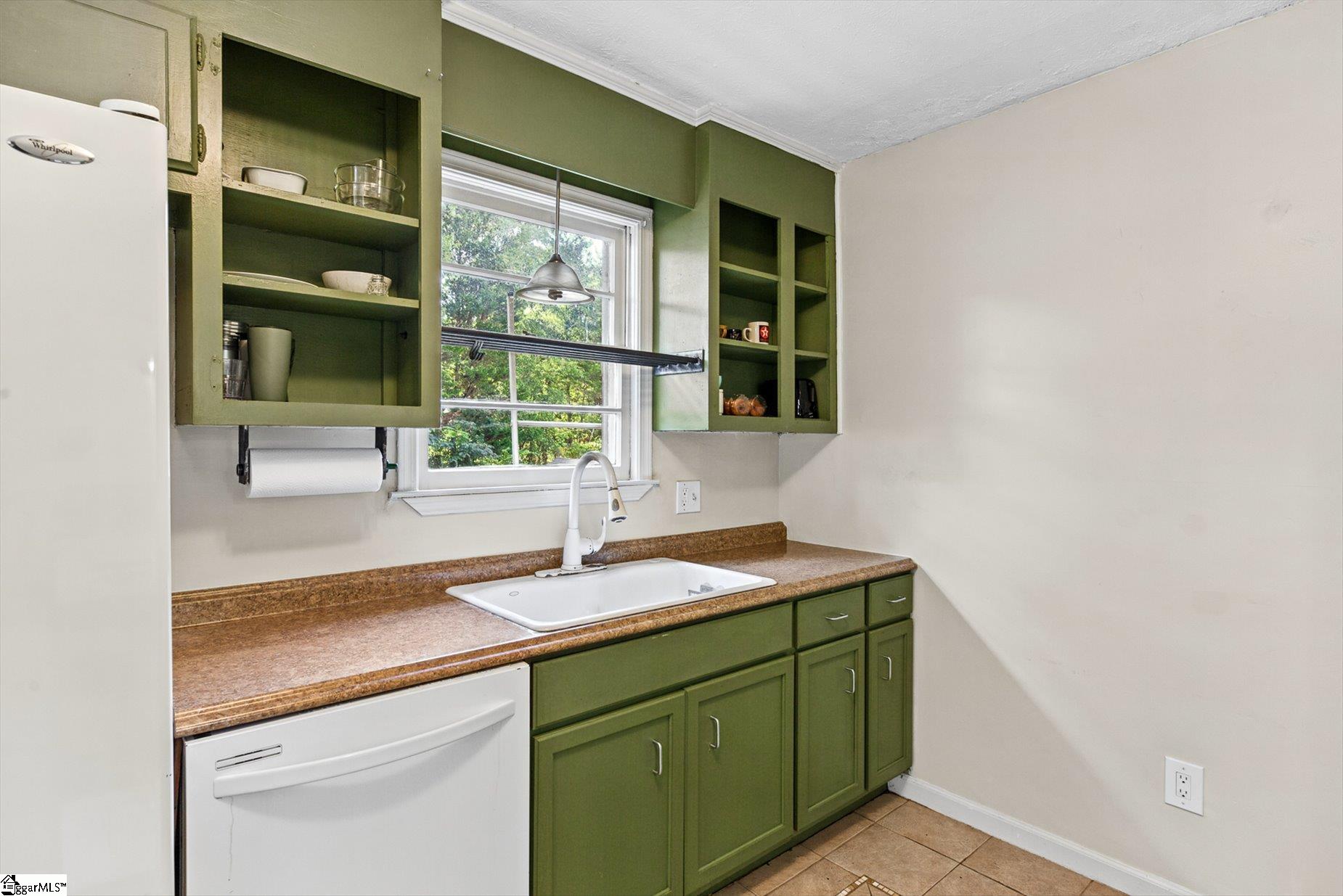 48 Carriage Drive Property Photo 10