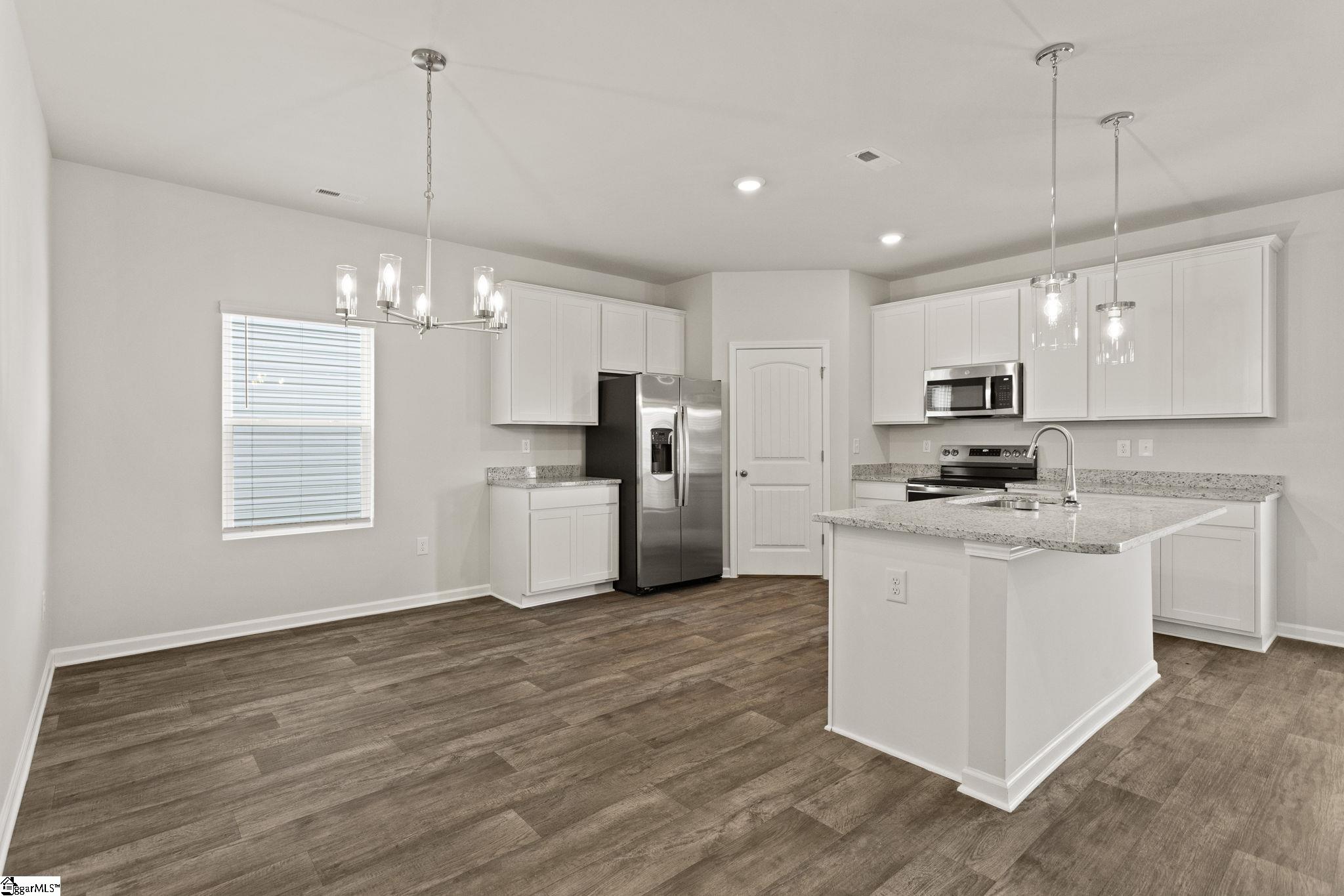 107 Spring Knoll Way Property Photo 6