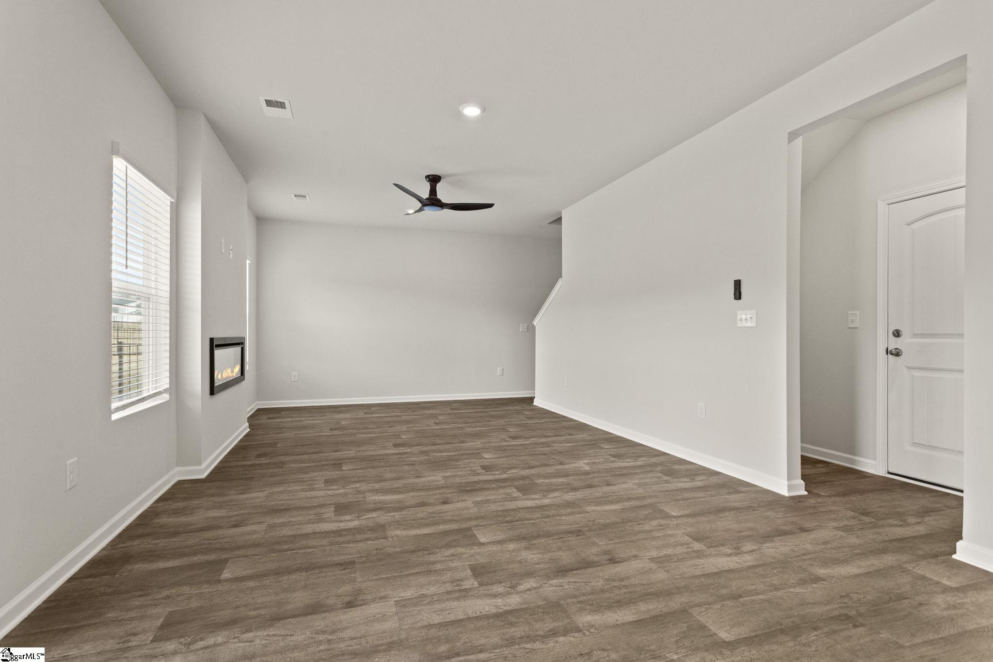 107 Spring Knoll Way Property Photo 11