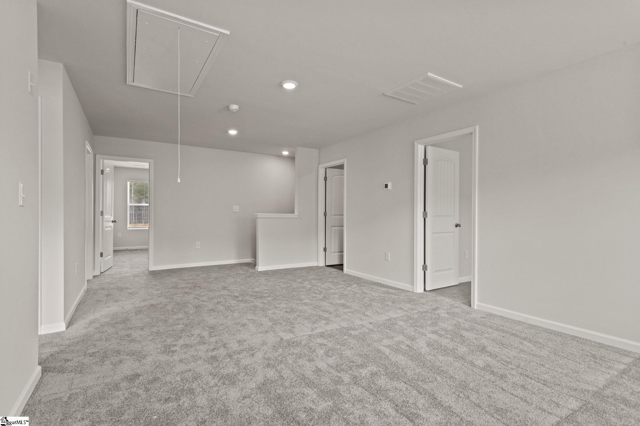 107 Spring Knoll Way Property Photo 15