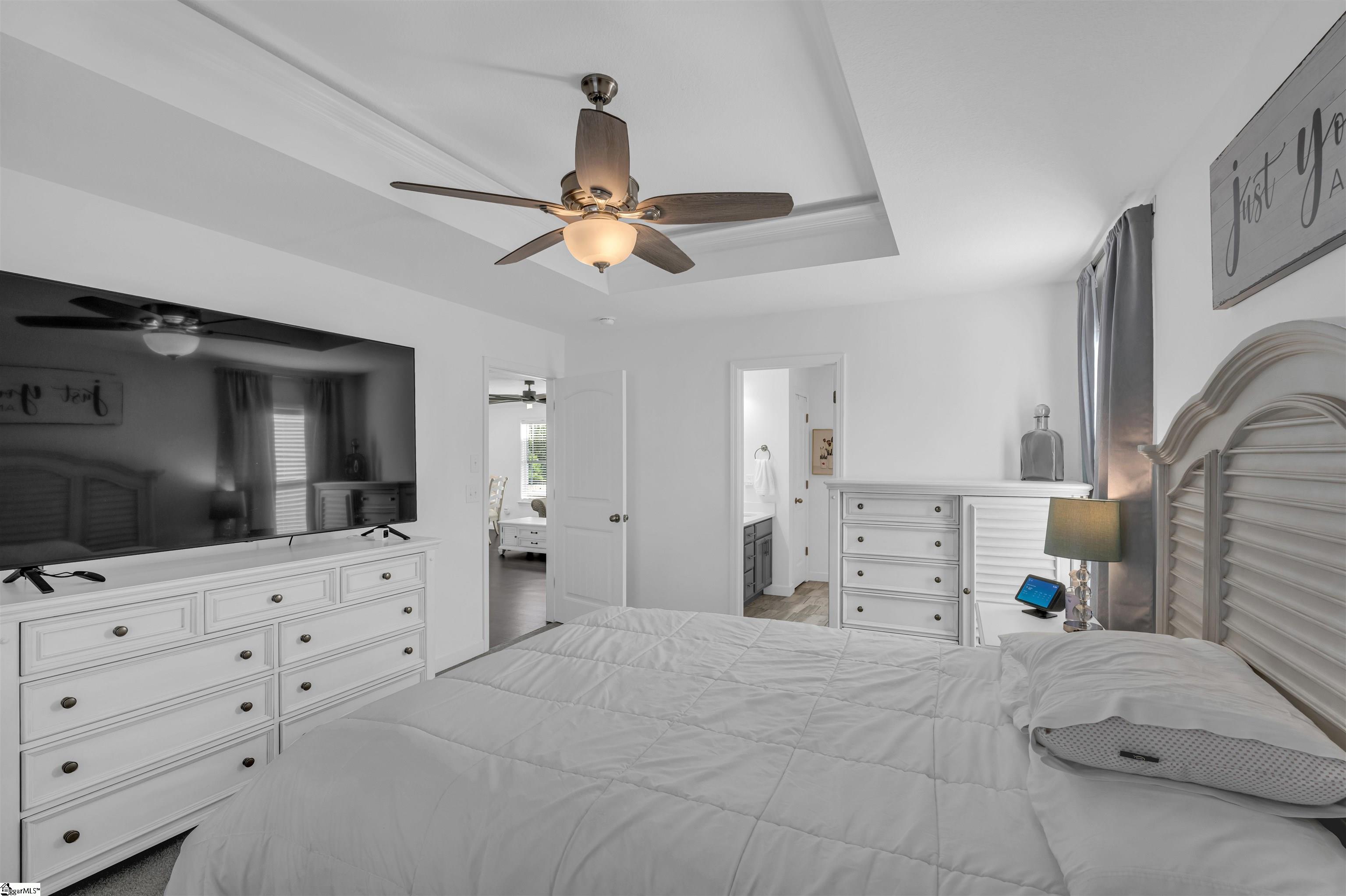 547 Foster Place Property Photo 16