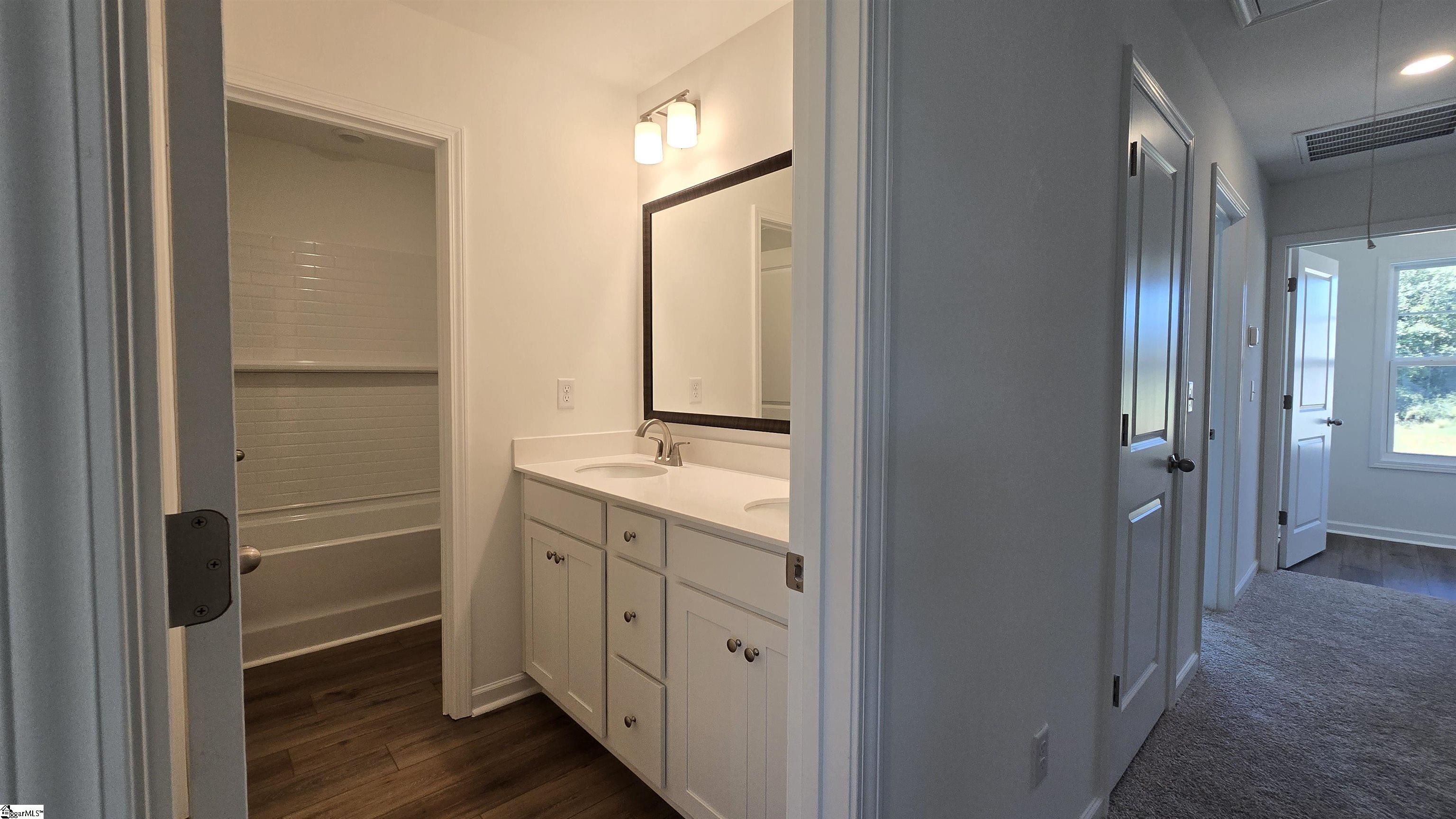 11 Halsey Street Property Photo 17