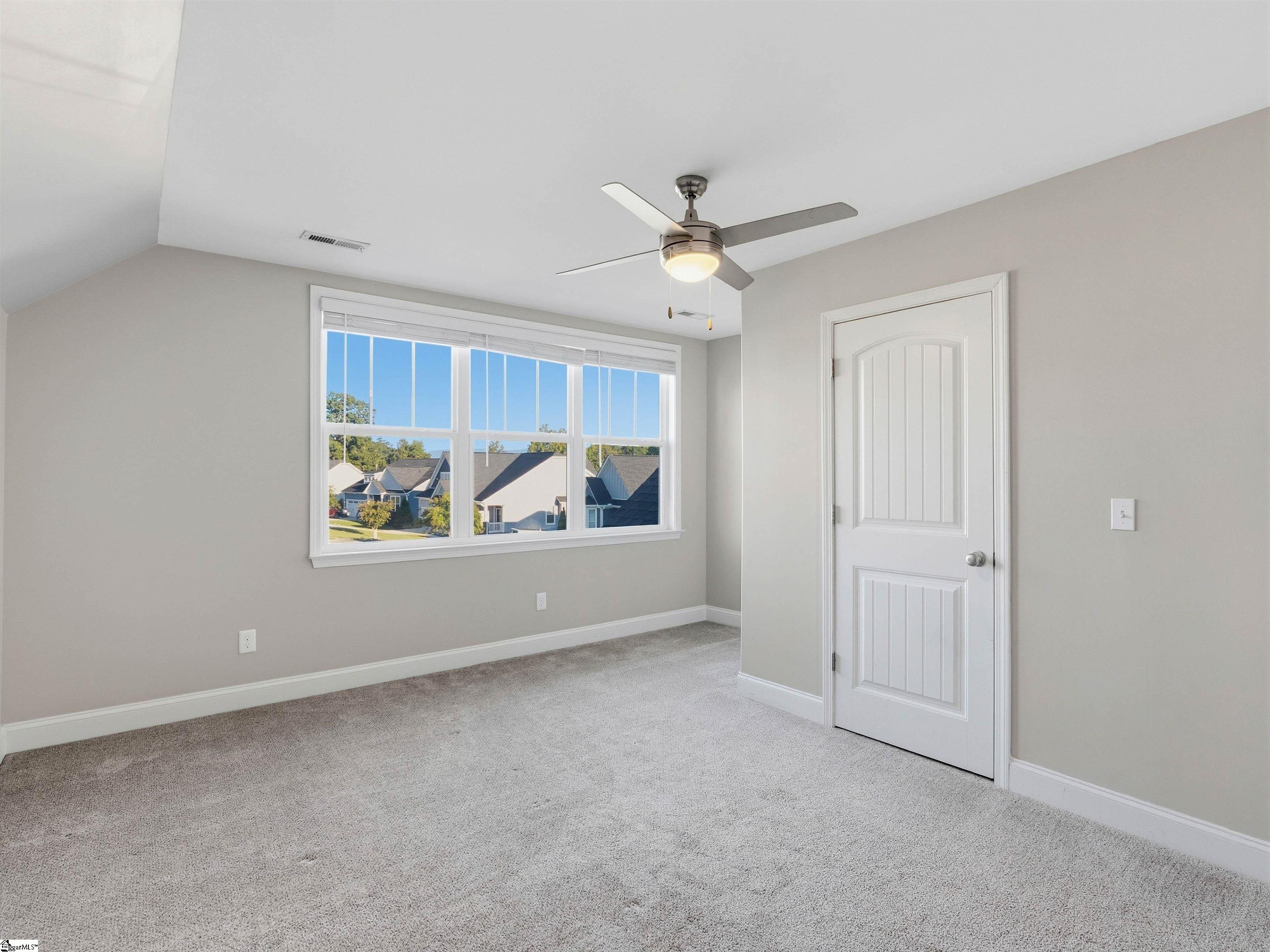 210 Claridge Way Property Photo 37