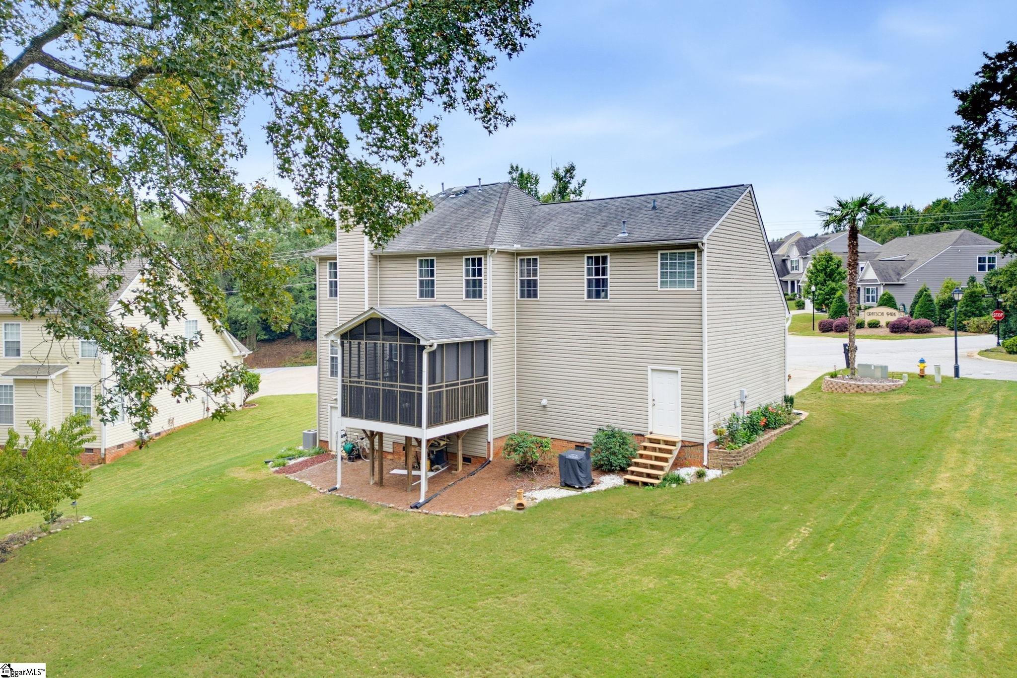 500 Summerridge Court Property Photo 5