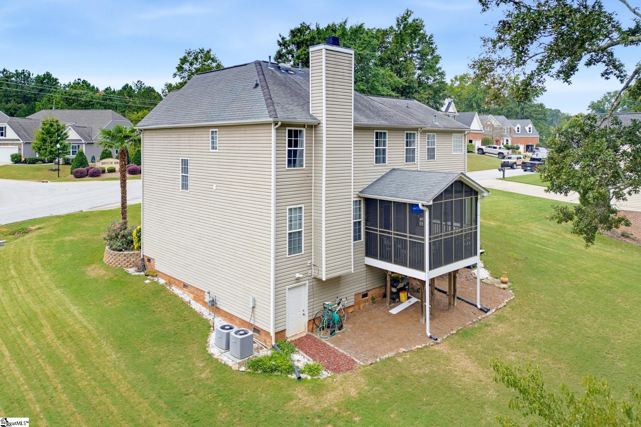 500 Summerridge Court Property Photo 6