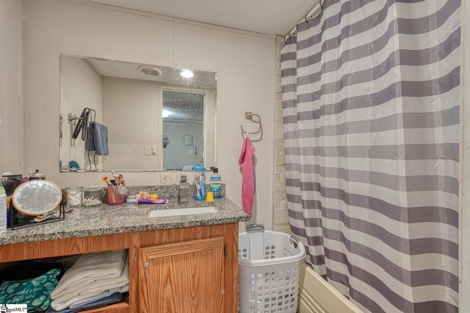8485 Cross Anchor Road Property Photo 12