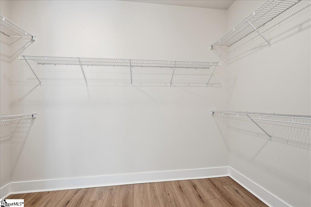 127 Beaverdam Creek Drive Property Photo 16