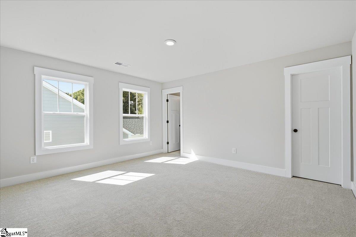 127 Beaverdam Creek Drive Property Photo 21