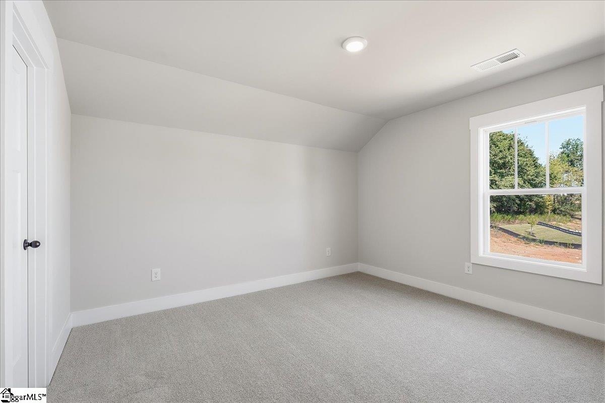 127 Beaverdam Creek Drive Property Photo 24