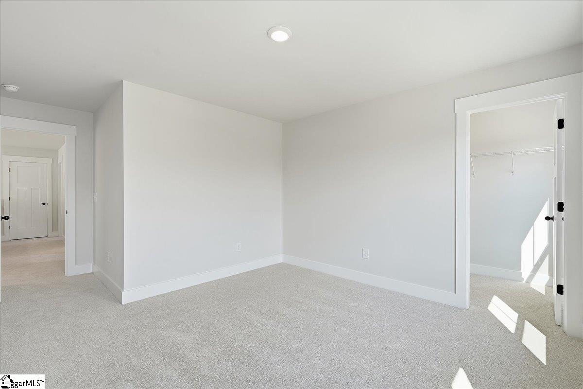 127 Beaverdam Creek Drive Property Photo 27