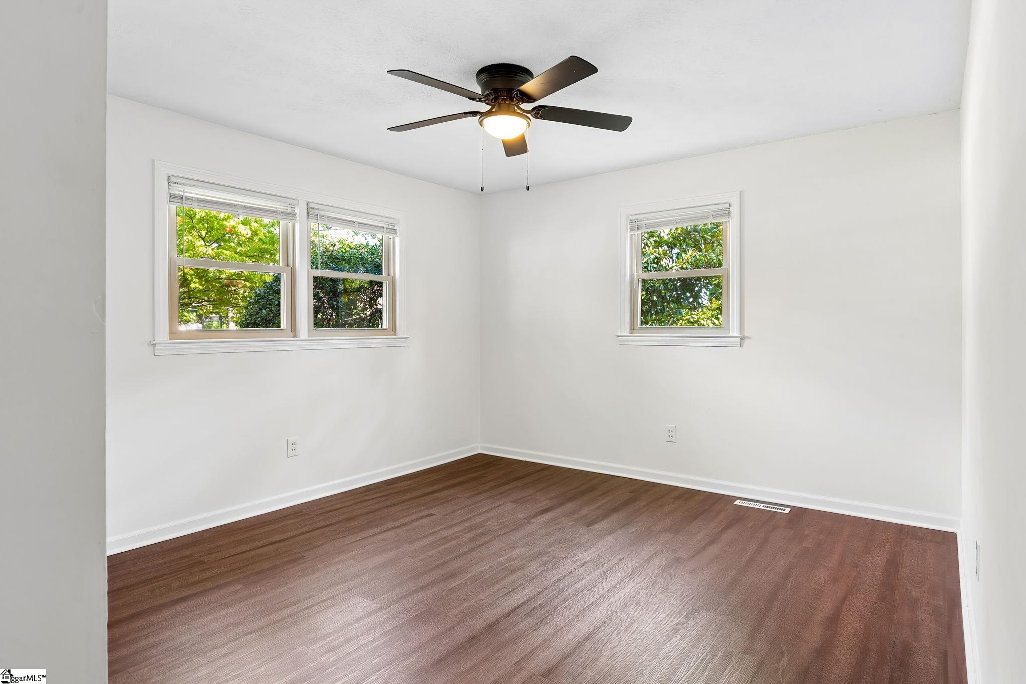 200 Lanewood Drive Property Photo 24