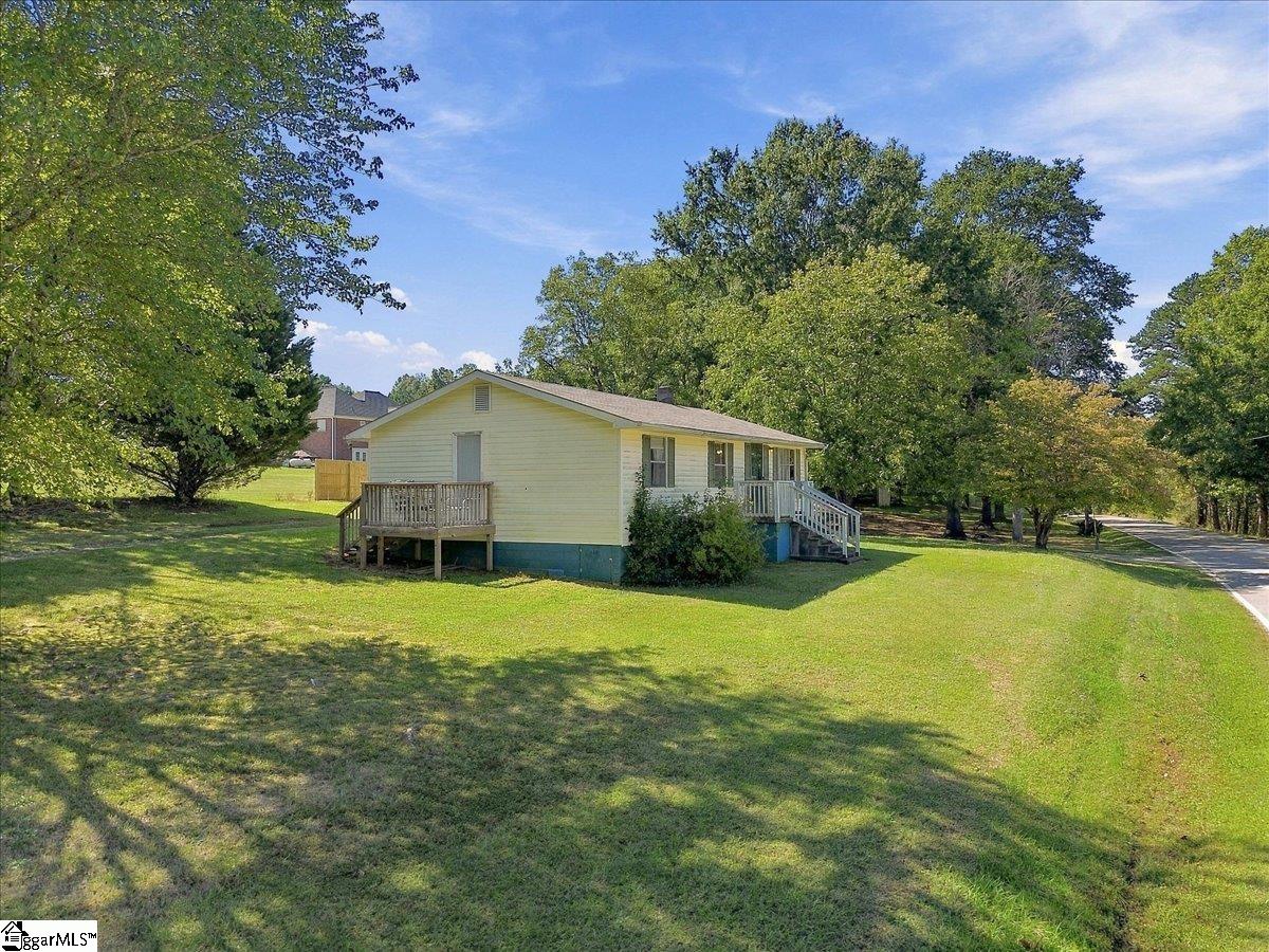 1360 Old Mill Road Property Photo 2
