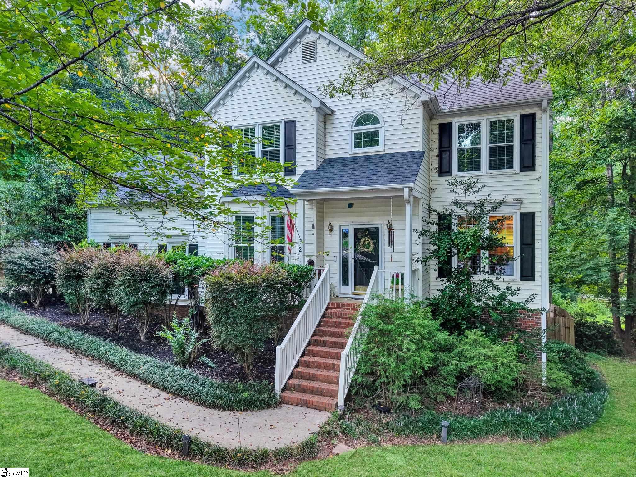 2 Moss Spring Court Property Photo 1