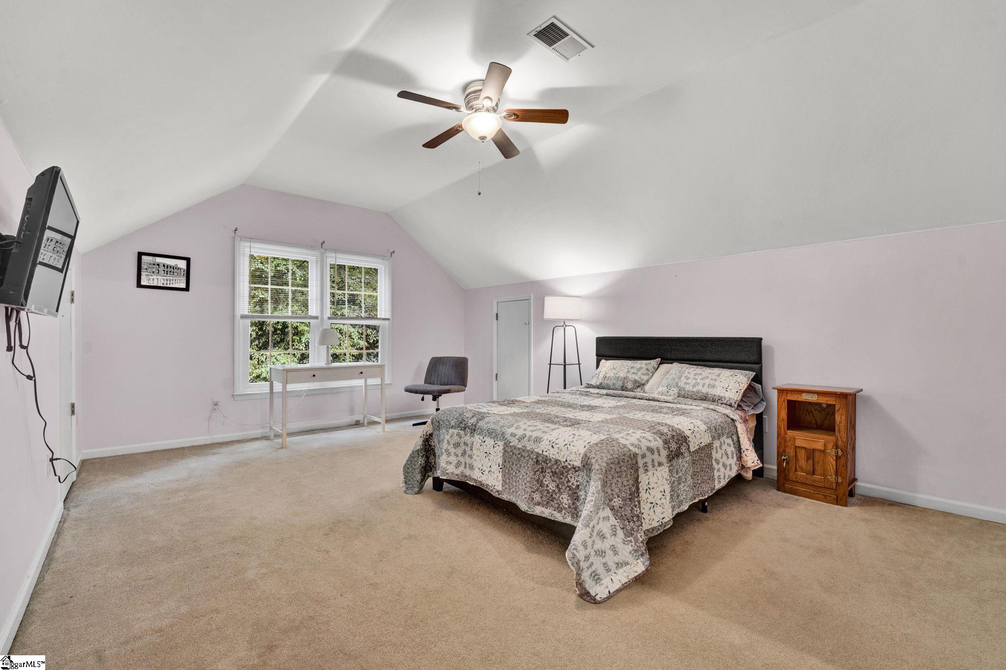 2 Moss Spring Court Property Photo 16