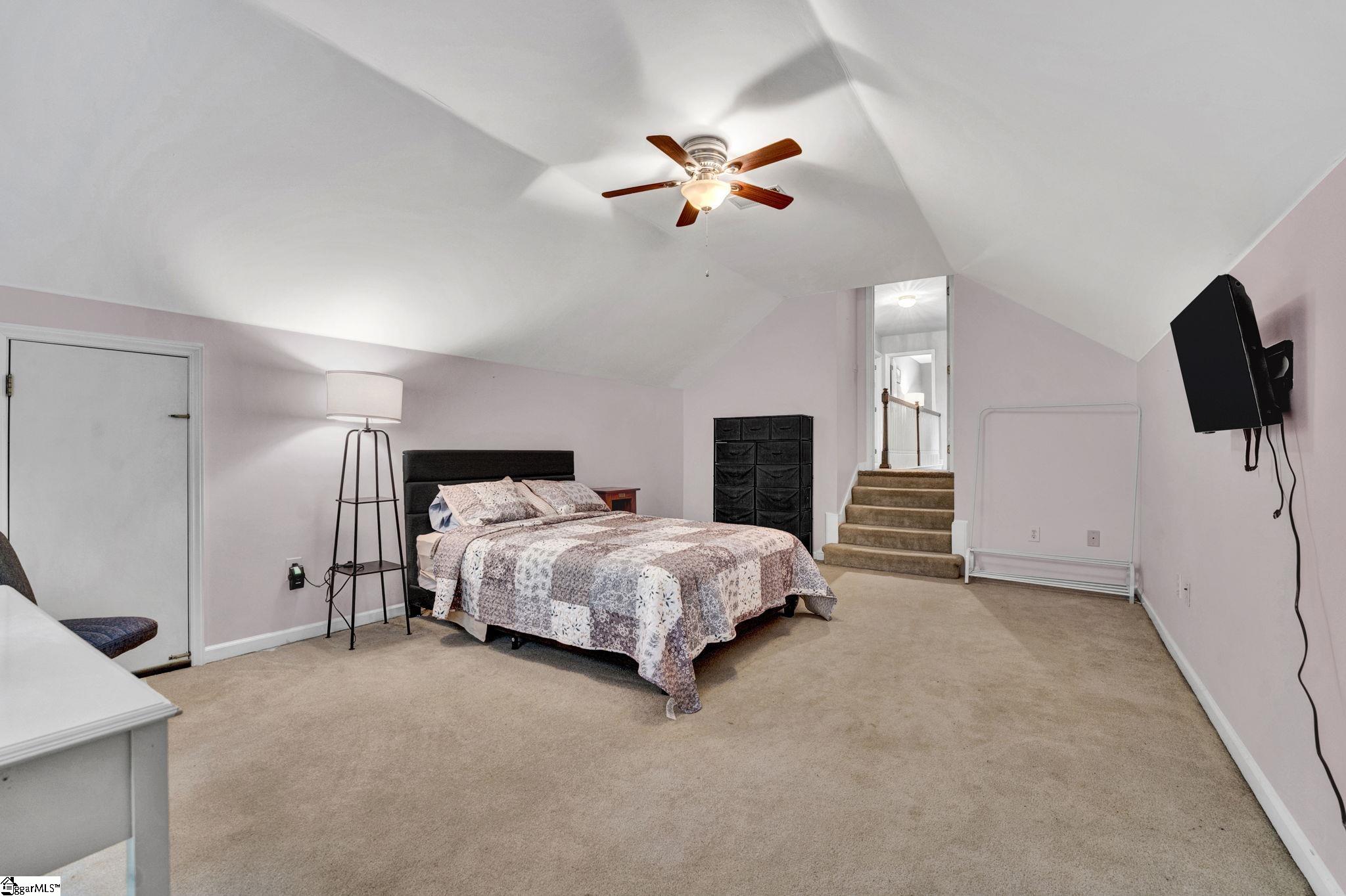 2 Moss Spring Court Property Photo 17