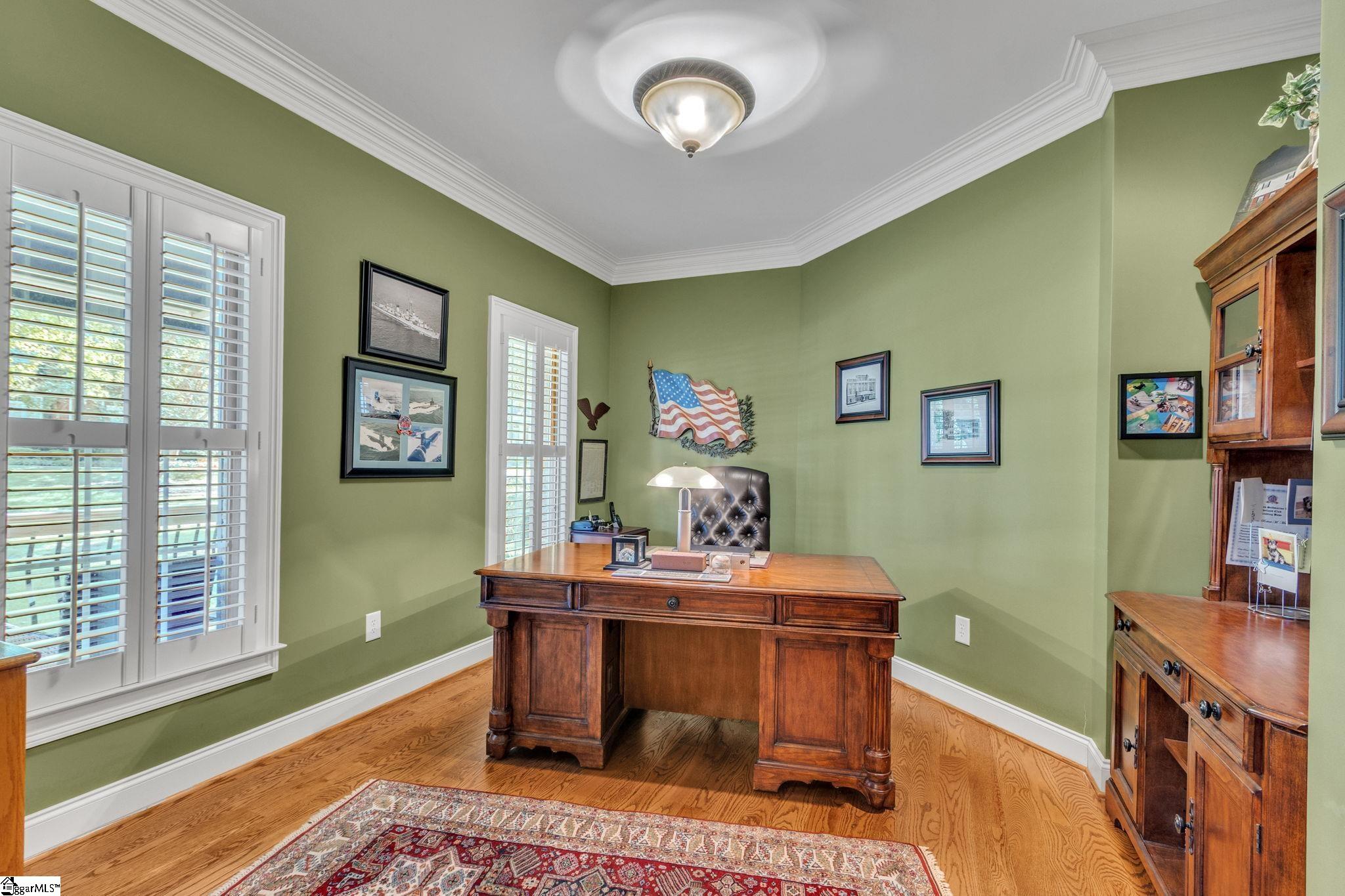 100 Sommerset Lane Property Photo 3