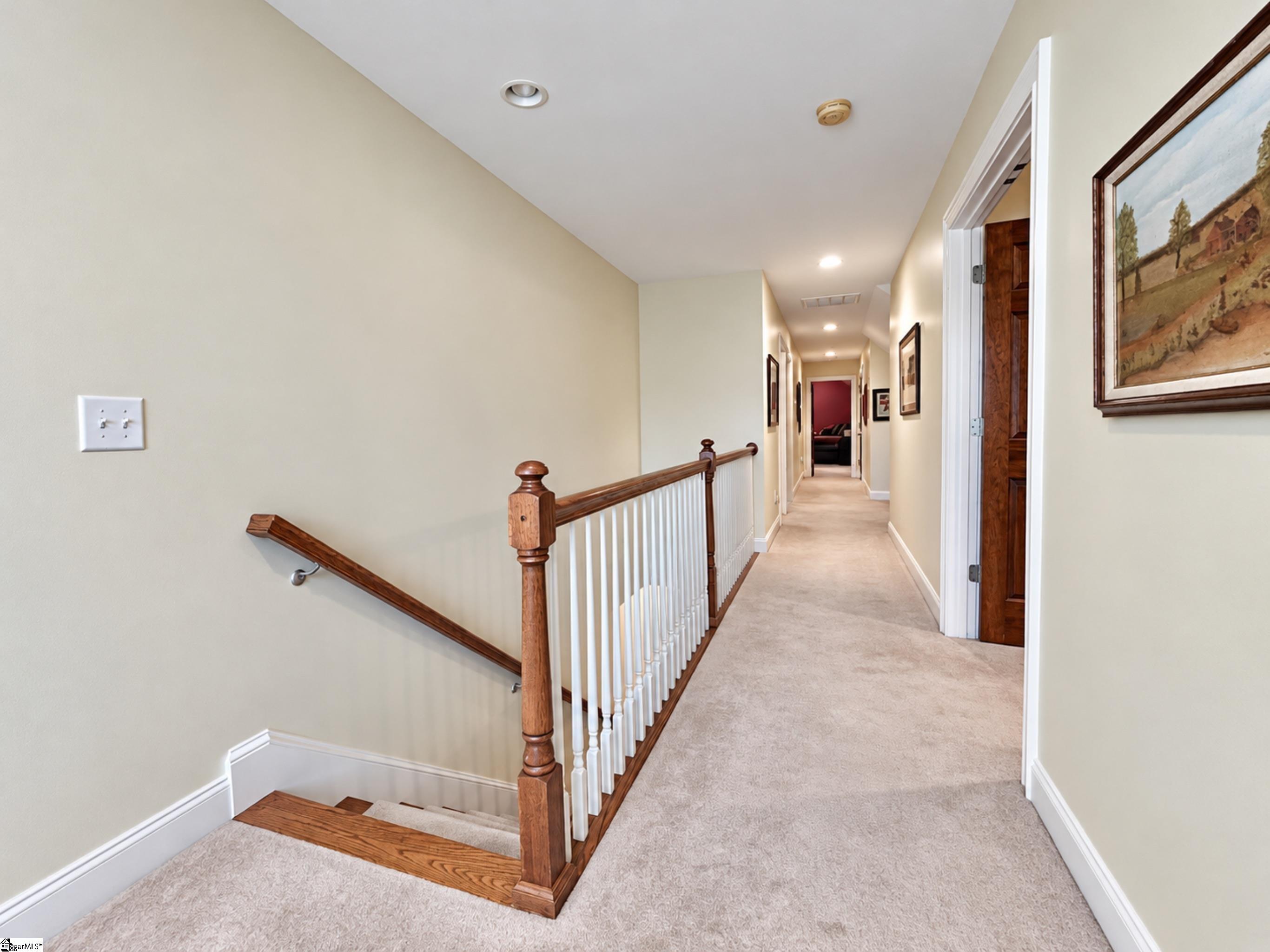 100 Sommerset Lane Property Photo 25