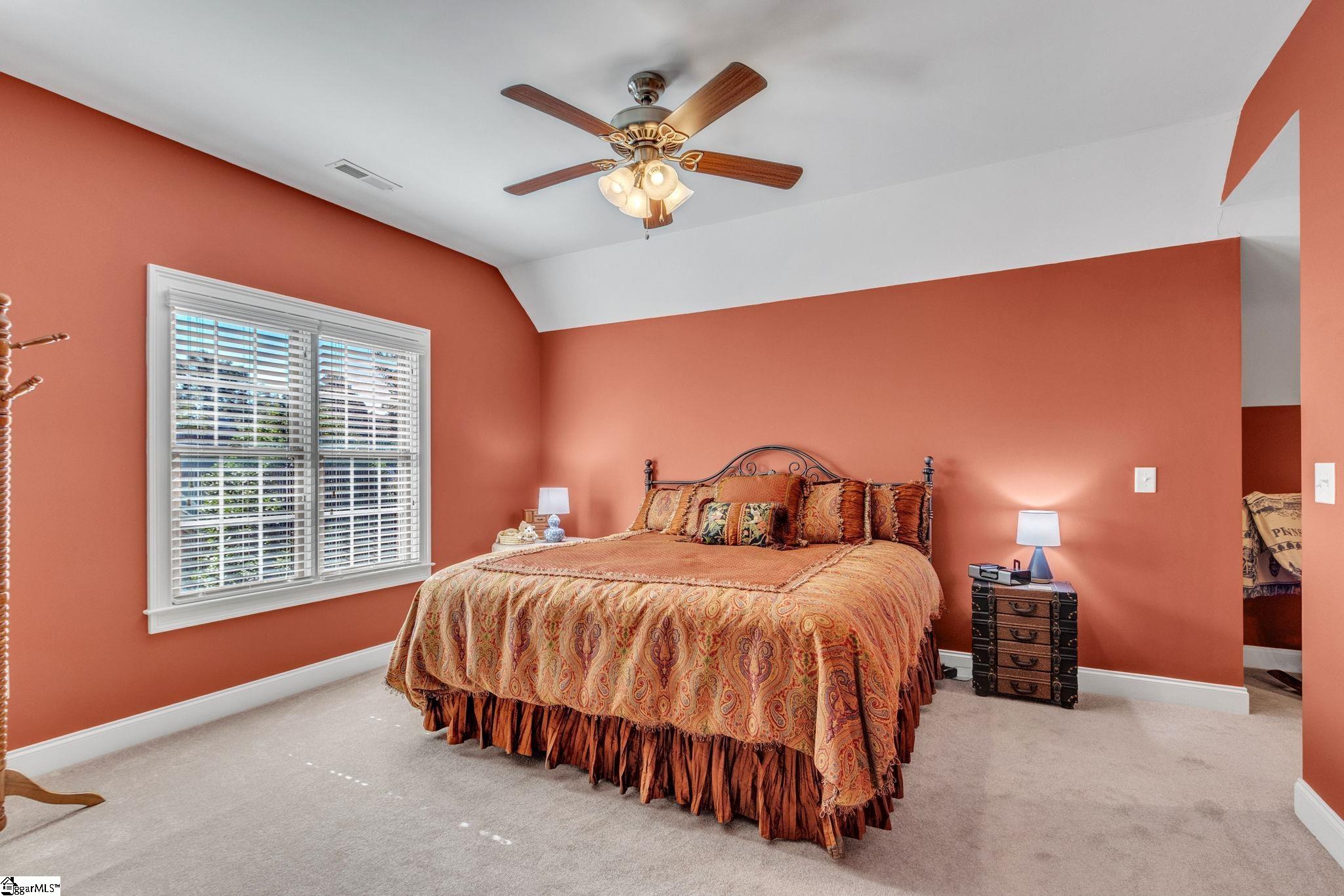 100 Sommerset Lane Property Photo 29