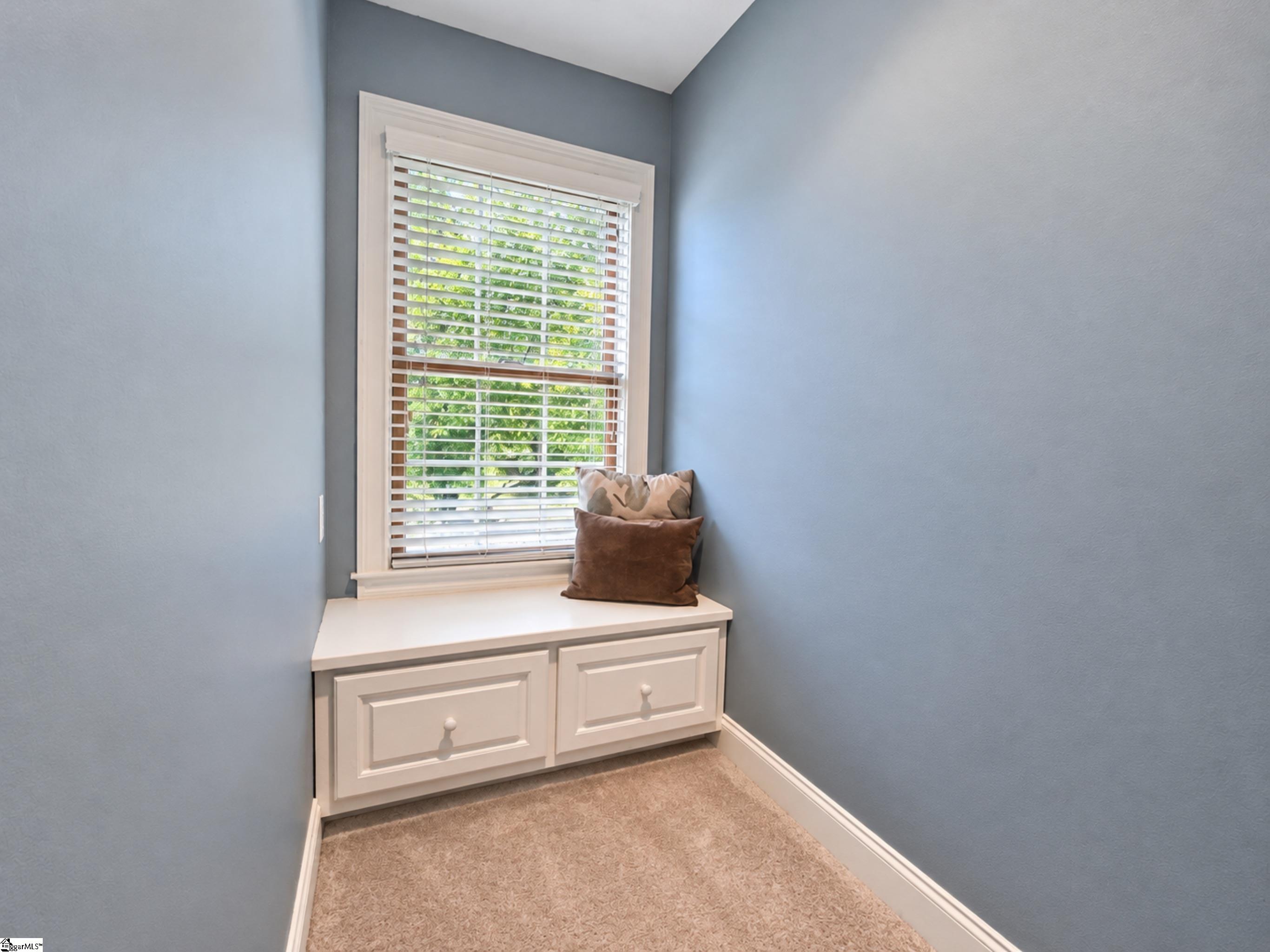 100 Sommerset Lane Property Photo 29