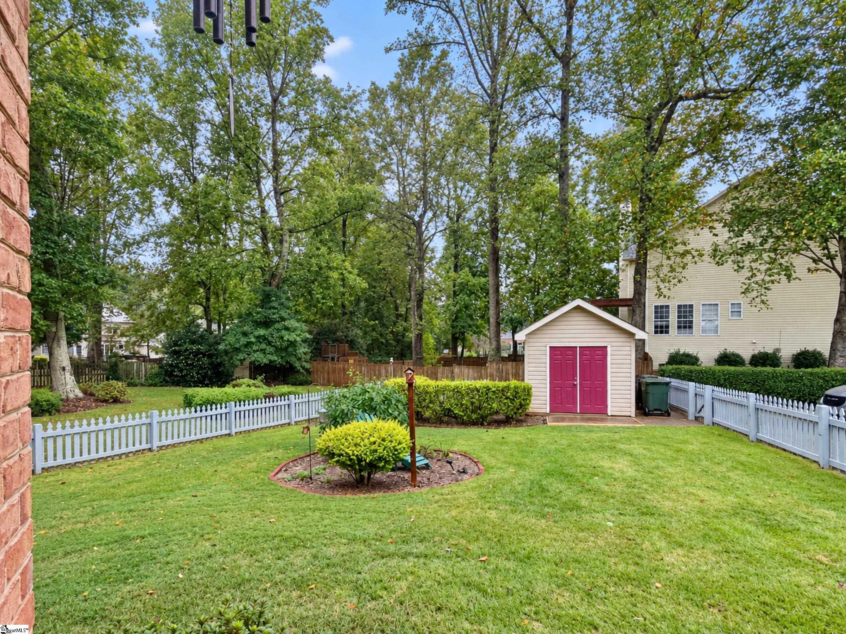 100 Sommerset Lane Property Photo 35