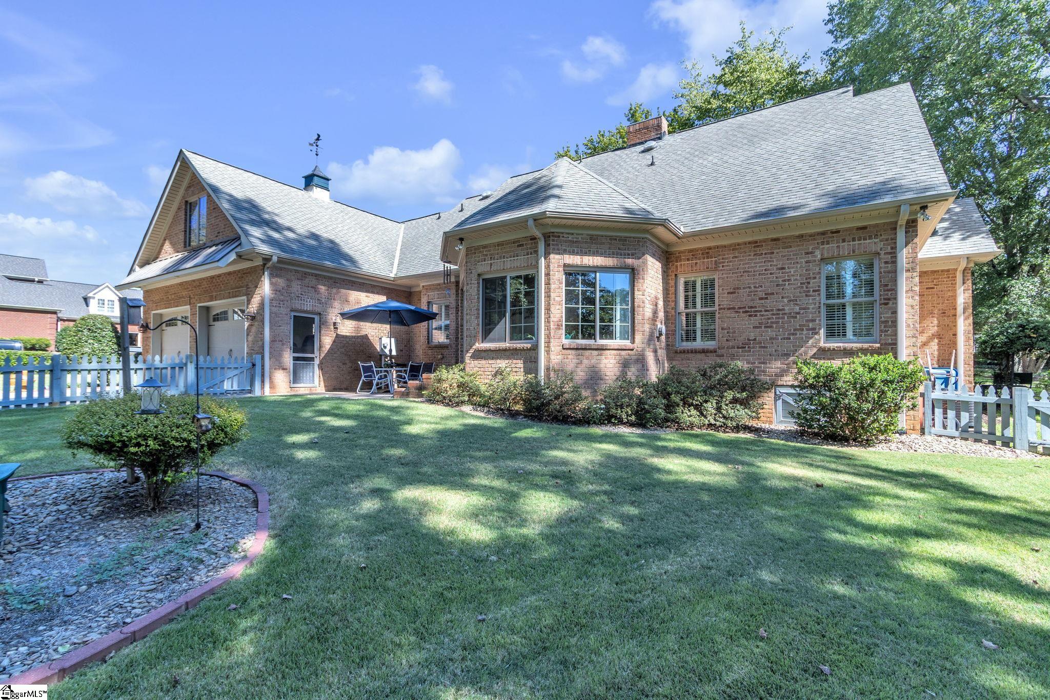 100 Sommerset Lane Property Photo 36